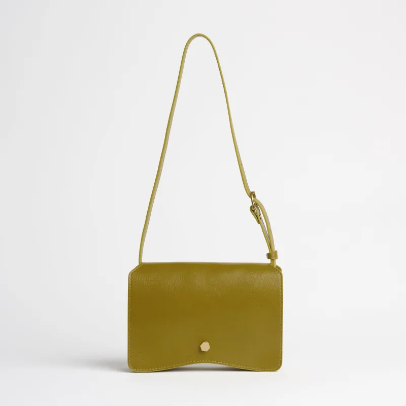 Val in Green Ochre made by LINDQUIST