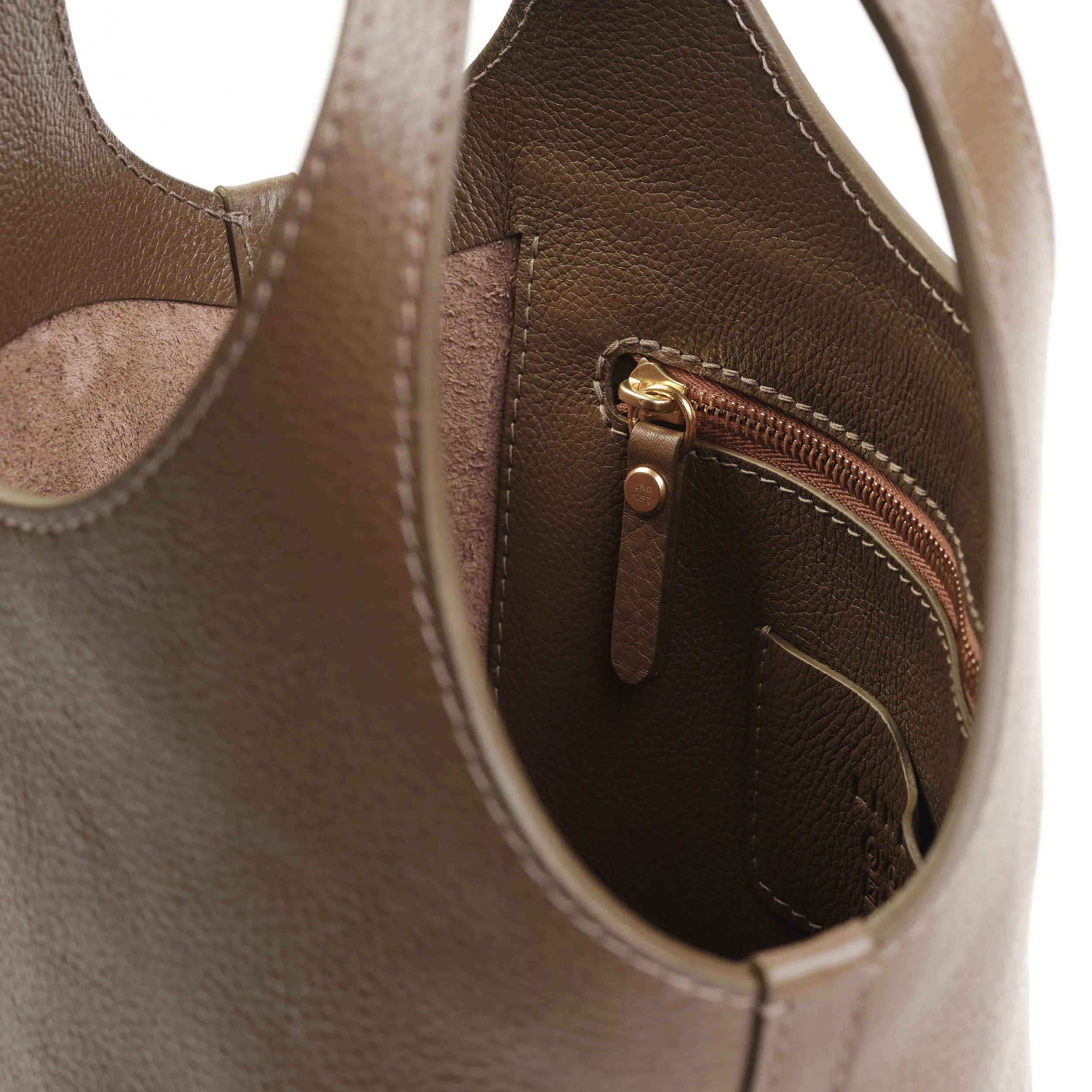 Ama in Otter sold by LINDQUIST product image thumbnail 4