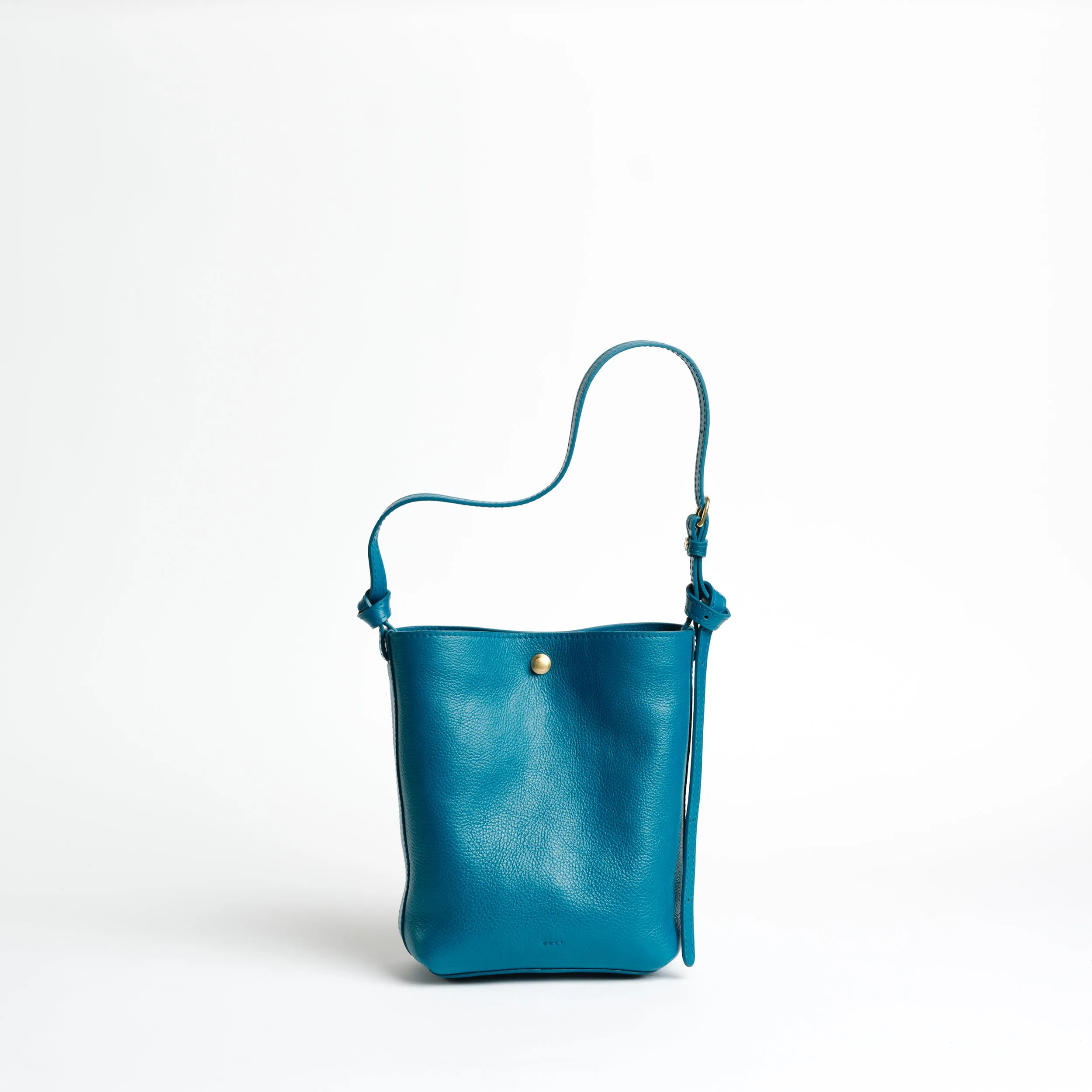 Little Lee in River sold by LINDQUIST