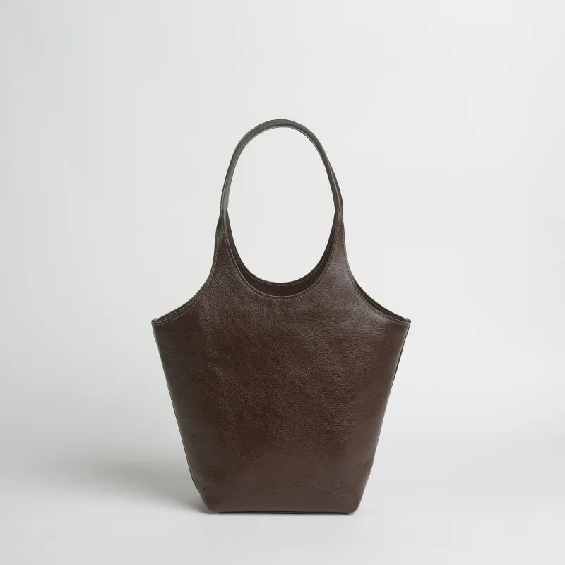 Big Ama in Chaga made by LINDQUIST