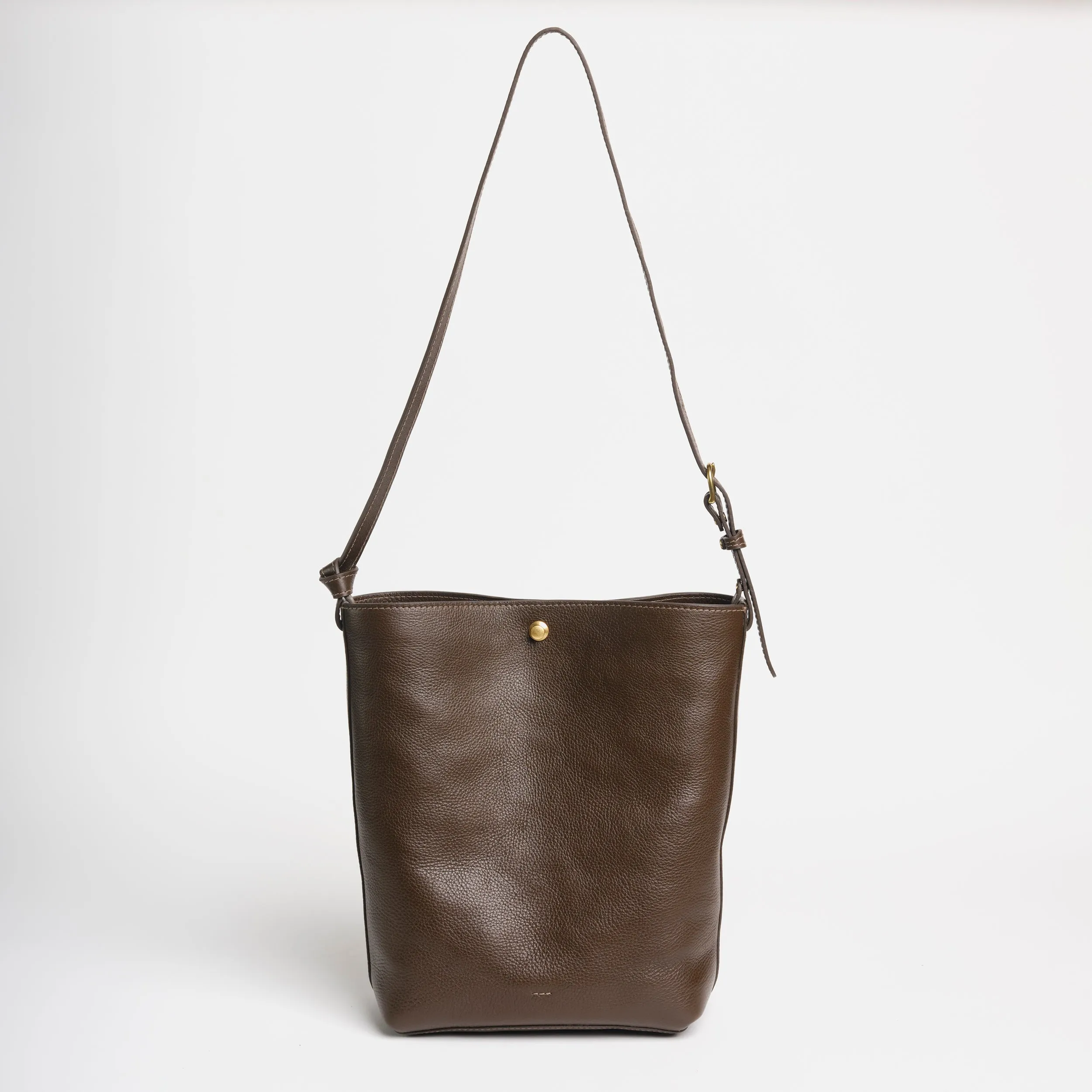 Lee in Chaga sold by LINDQUIST product image thumbnail 3