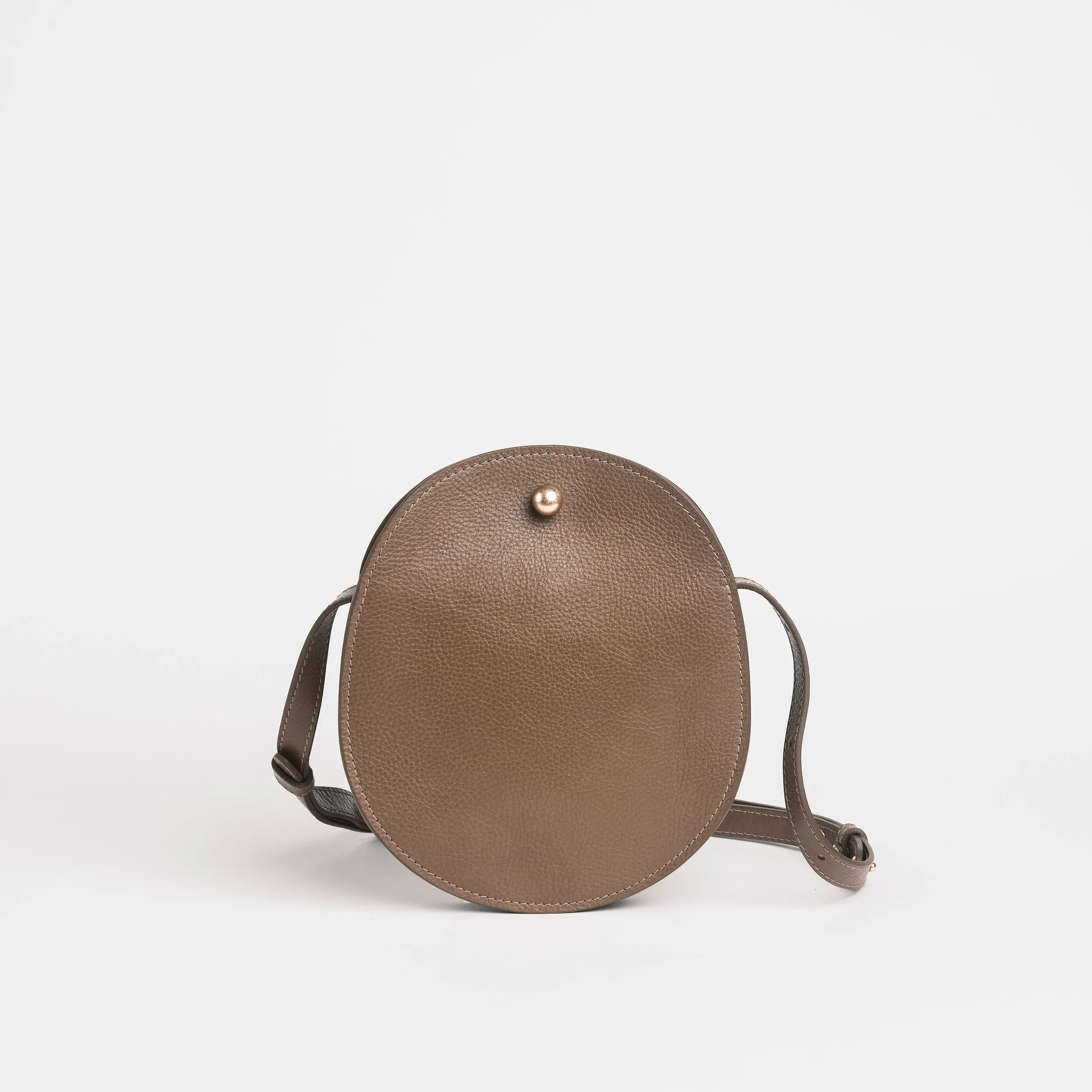 Eggi in Otter sold by LINDQUIST product image thumbnail 2