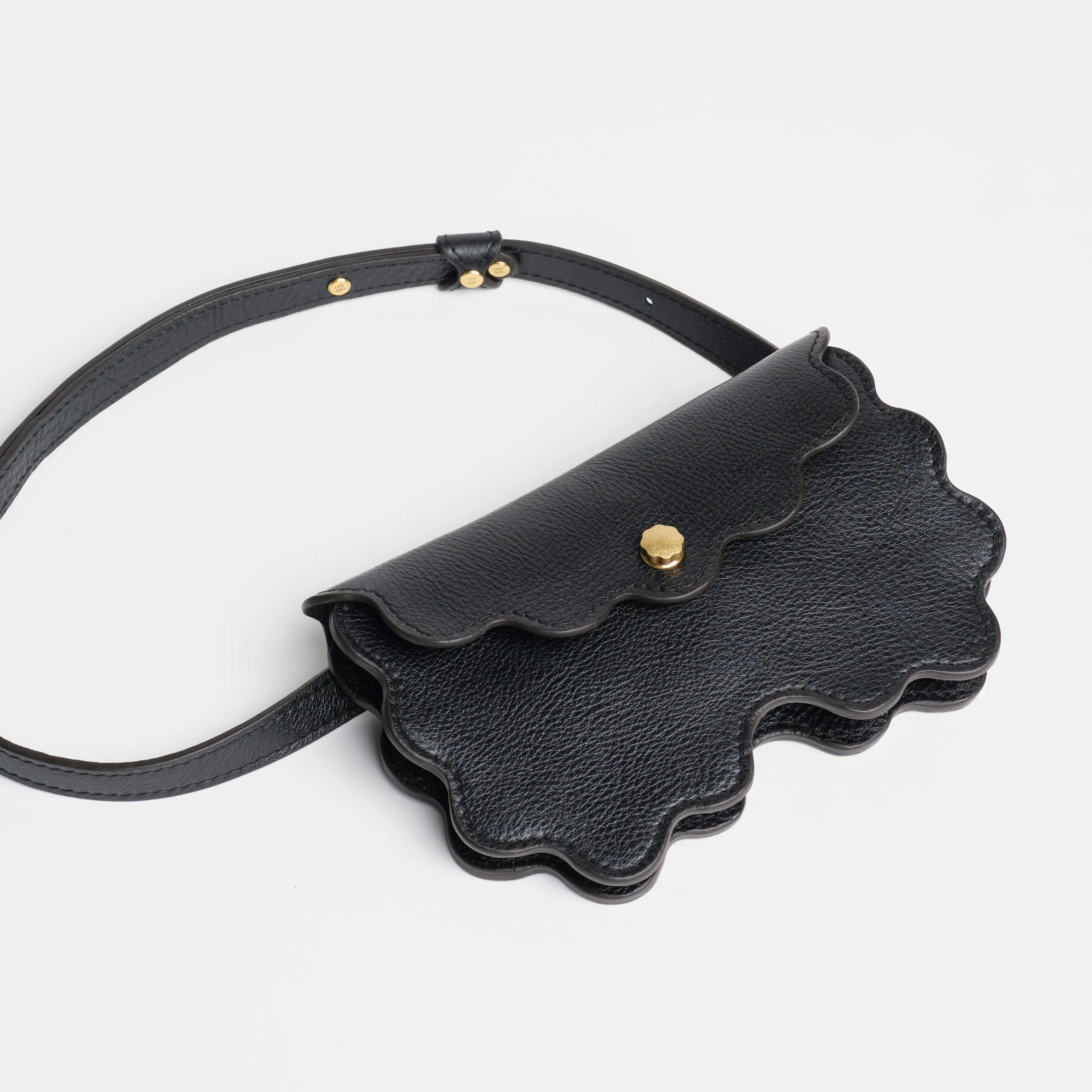 Limited Edition Scallop Shell Faba in Black sold by LINDQUIST product image thumbnail 4