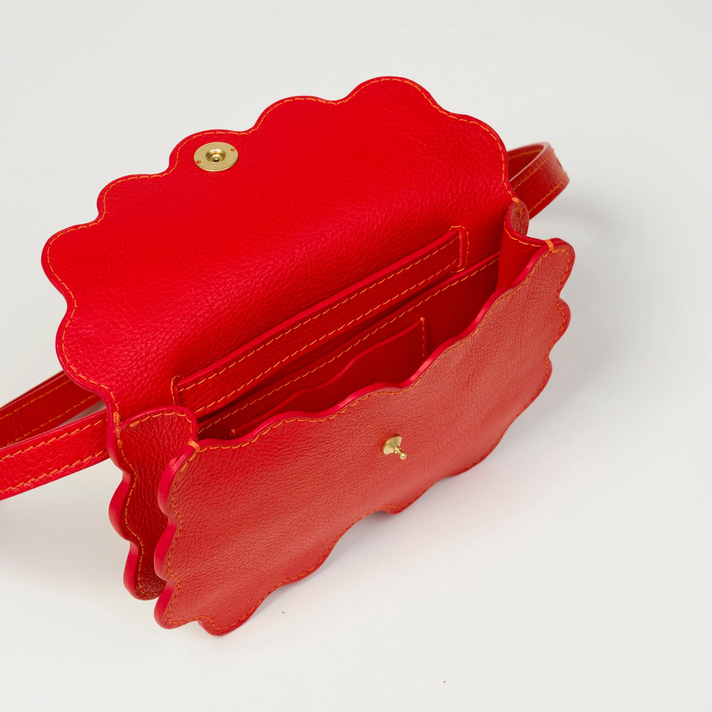 Limited Edition Scallop Shell Faba in Persimmon sold by LINDQUIST product image thumbnail 5