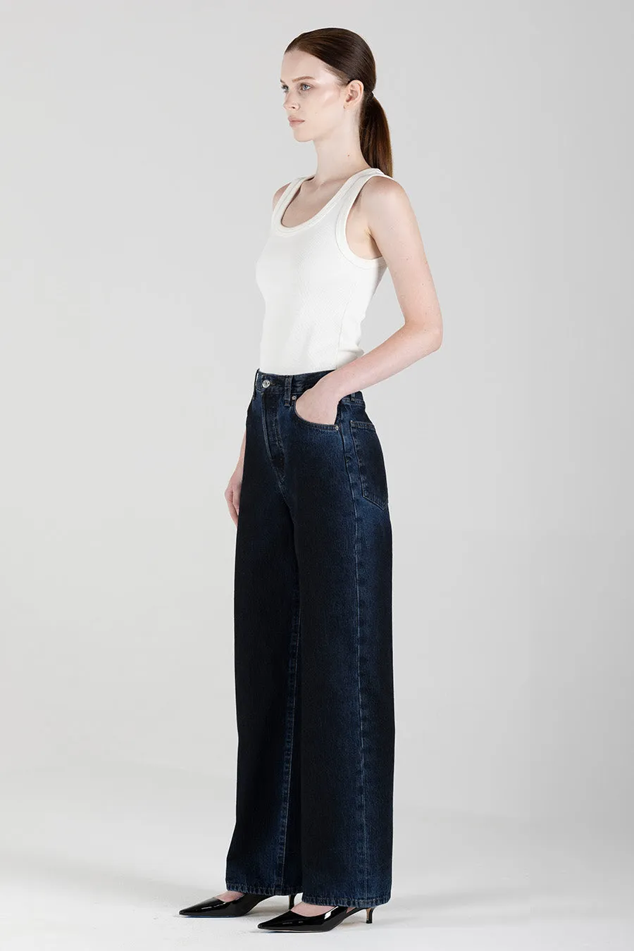 Archer High Rise Loose Fit - Dark Shadow (FINAL SALE) sold by ÉTICA product image thumbnail 2