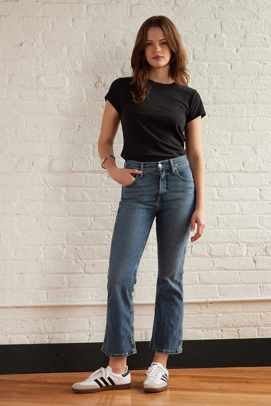 Anya High Rise Modern Crop Flare - Fairhaven (FINAL SALE) sold by ÉTICA product image thumbnail 4