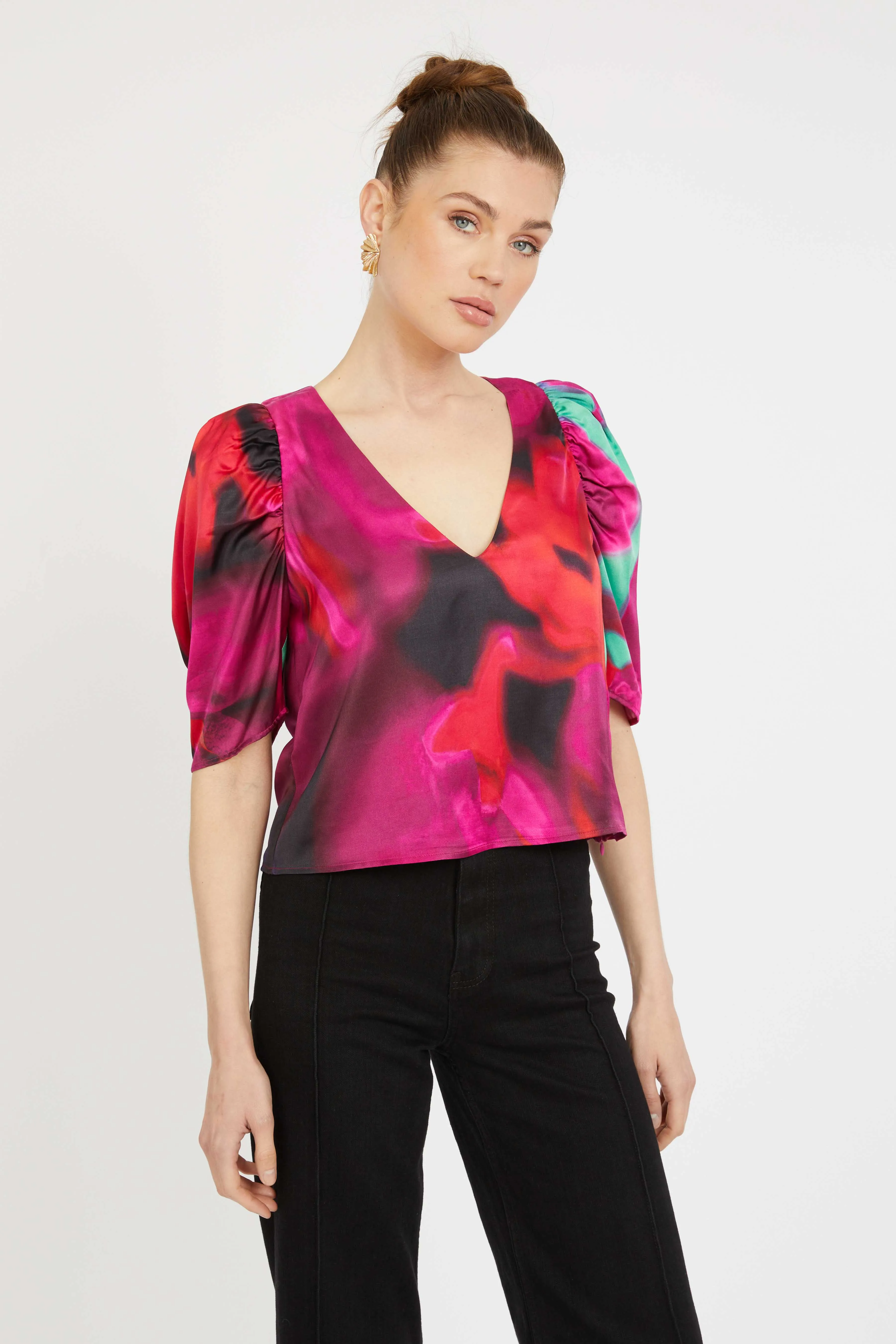 Arden Top in Blur Iris Bloom sold by CABALLERO product image thumbnail 4