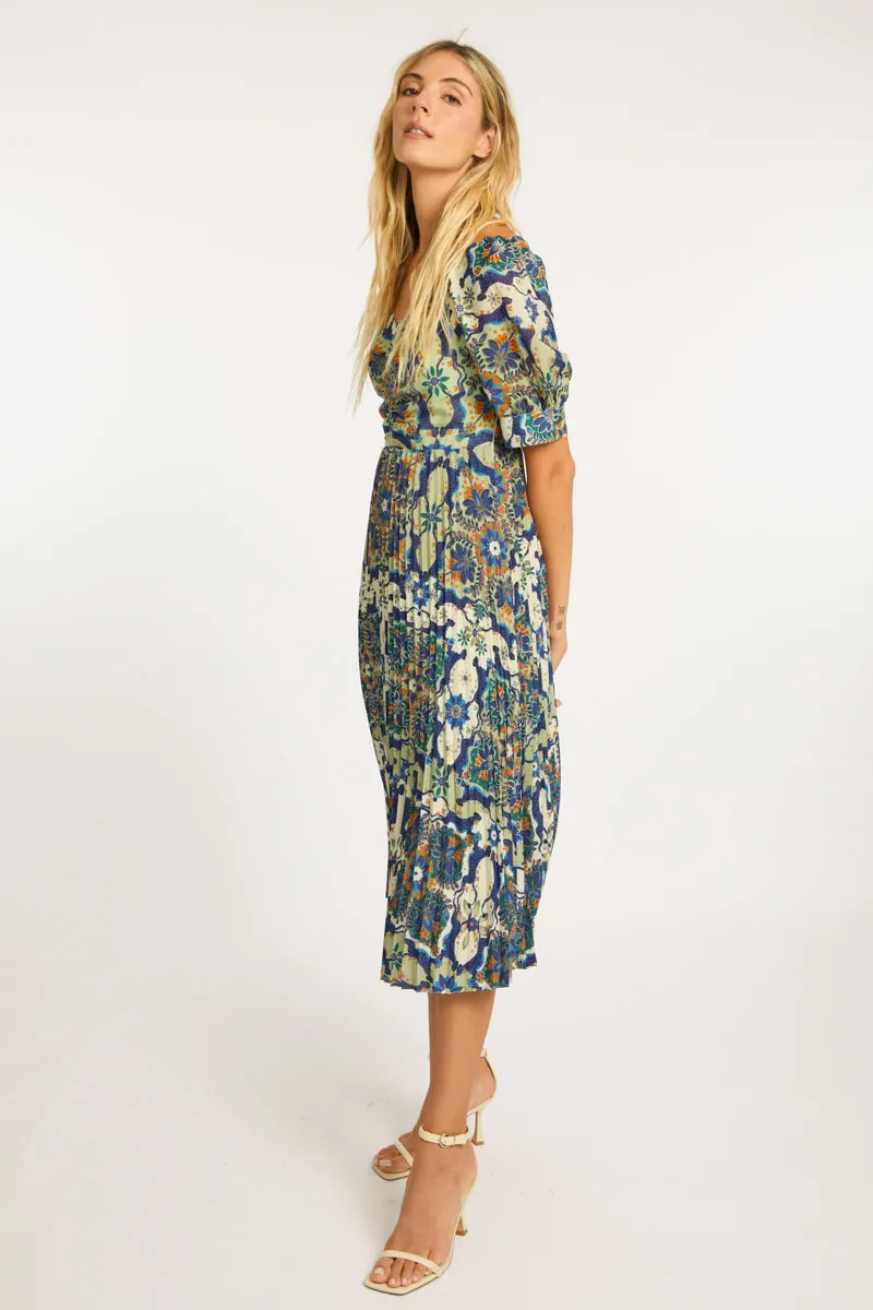 Aidette Wildcat Tapestry Dress sold by CABALLERO product image thumbnail 2