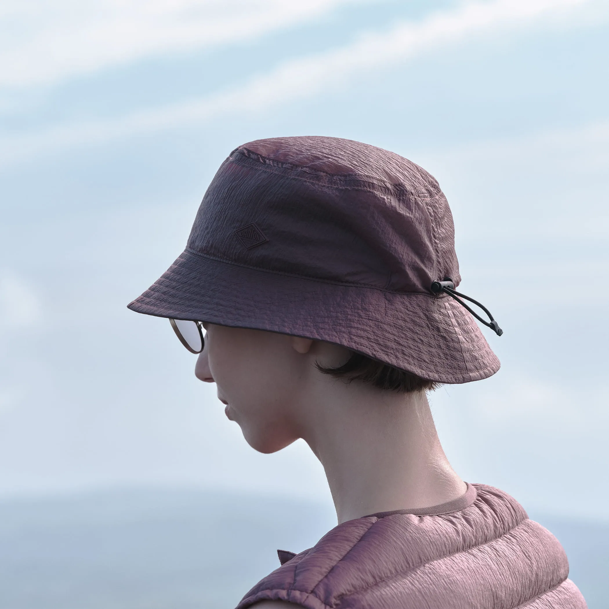 NYLON TAFFETA BUCKET HAT sold by Danton product image thumbnail 4