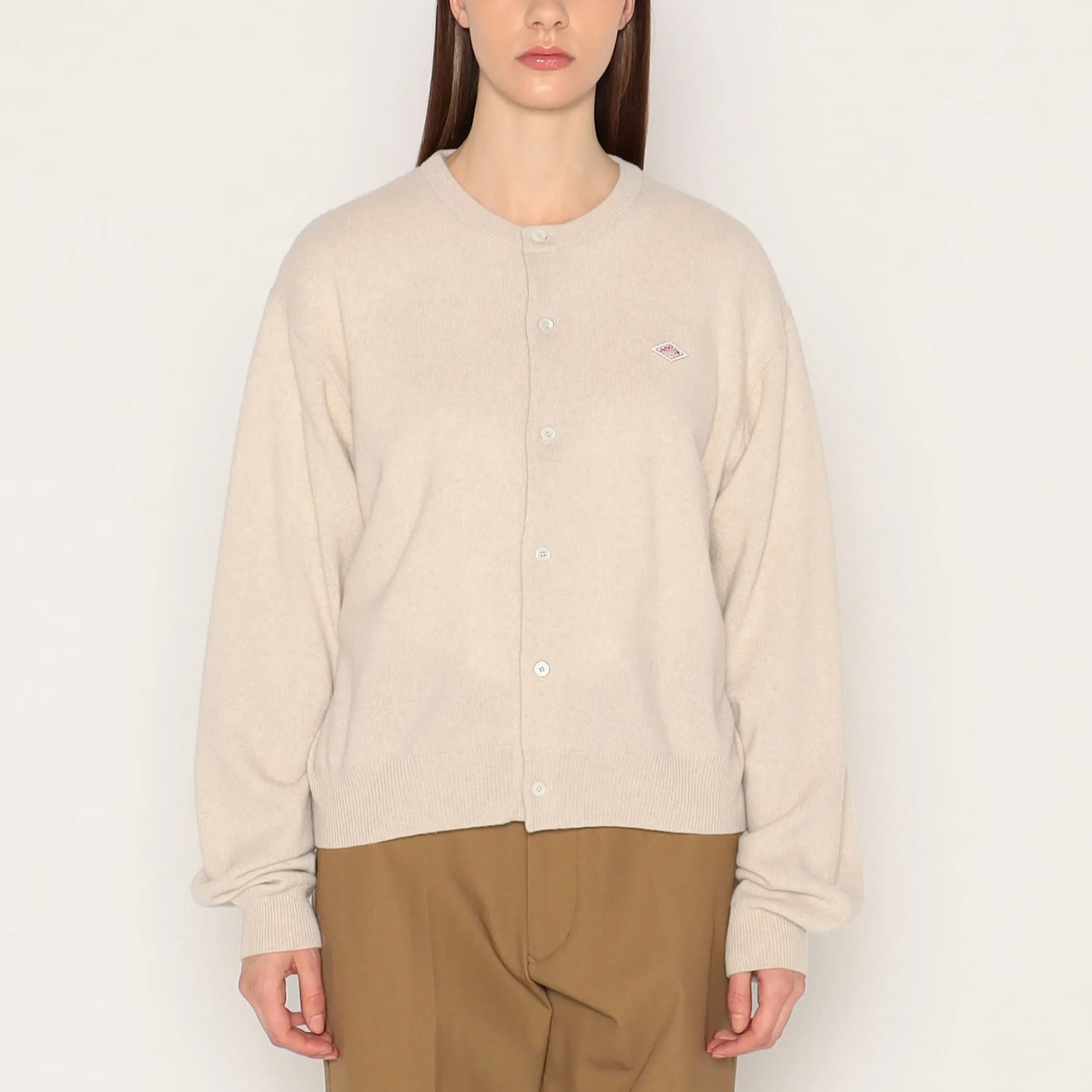 WOMEN'S LAMBSWOOL CREW NECK KNIT CARDIGAN sold by Danton product image thumbnail 2