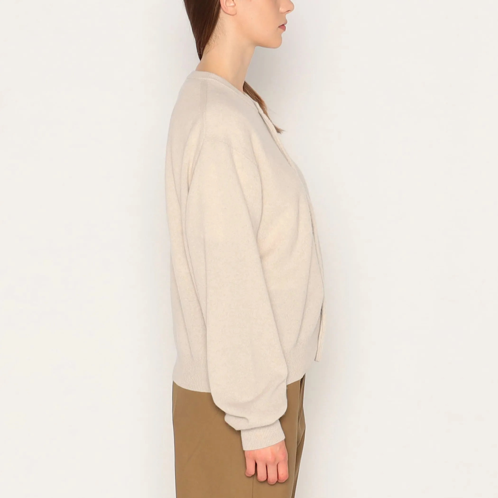 WOMEN'S LAMBSWOOL CREW NECK KNIT CARDIGAN sold by Danton product image thumbnail 4