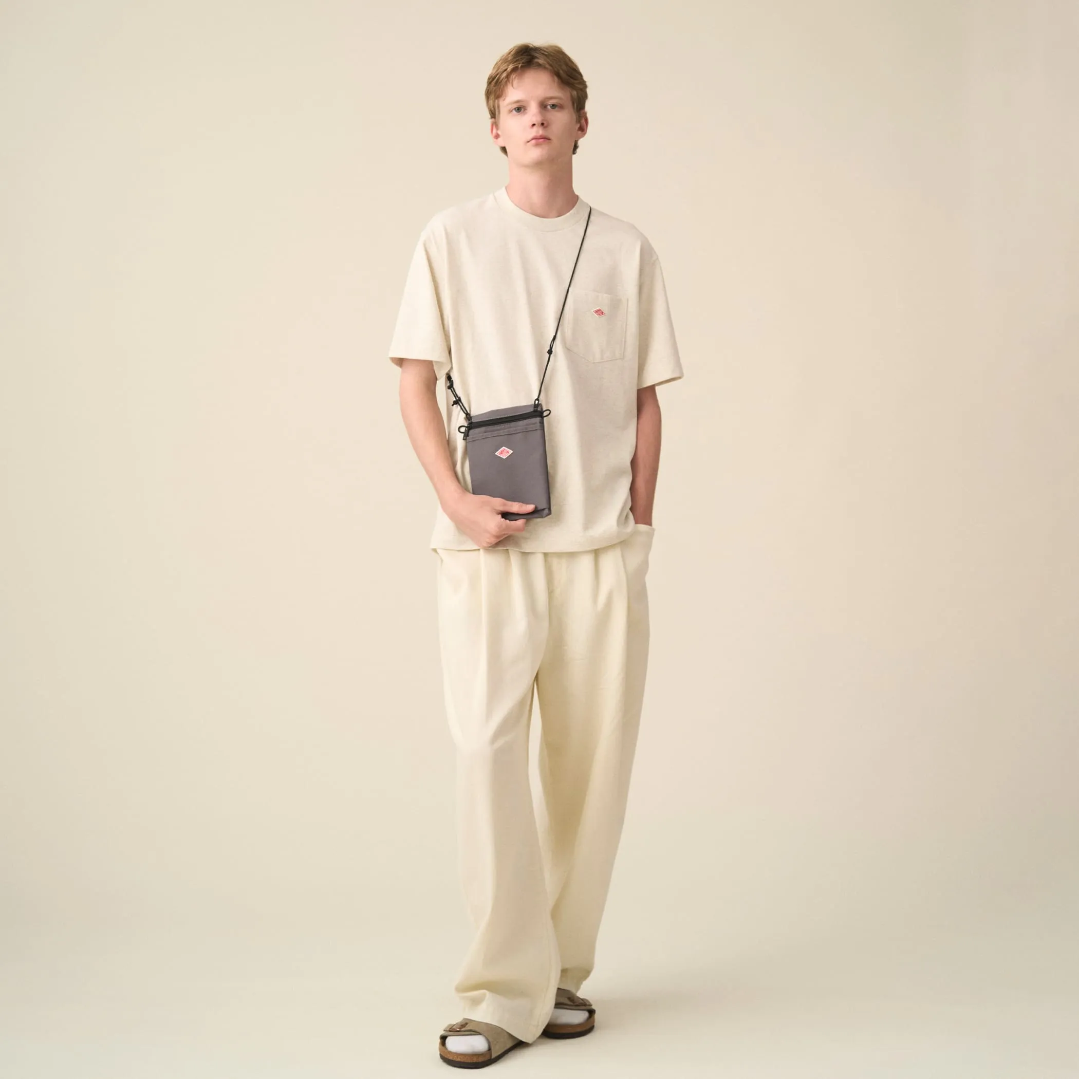 SAINT-DOMINIQUE - Canvas Shoulder Pouch (Web Exclusive) sold by Danton product image thumbnail 3