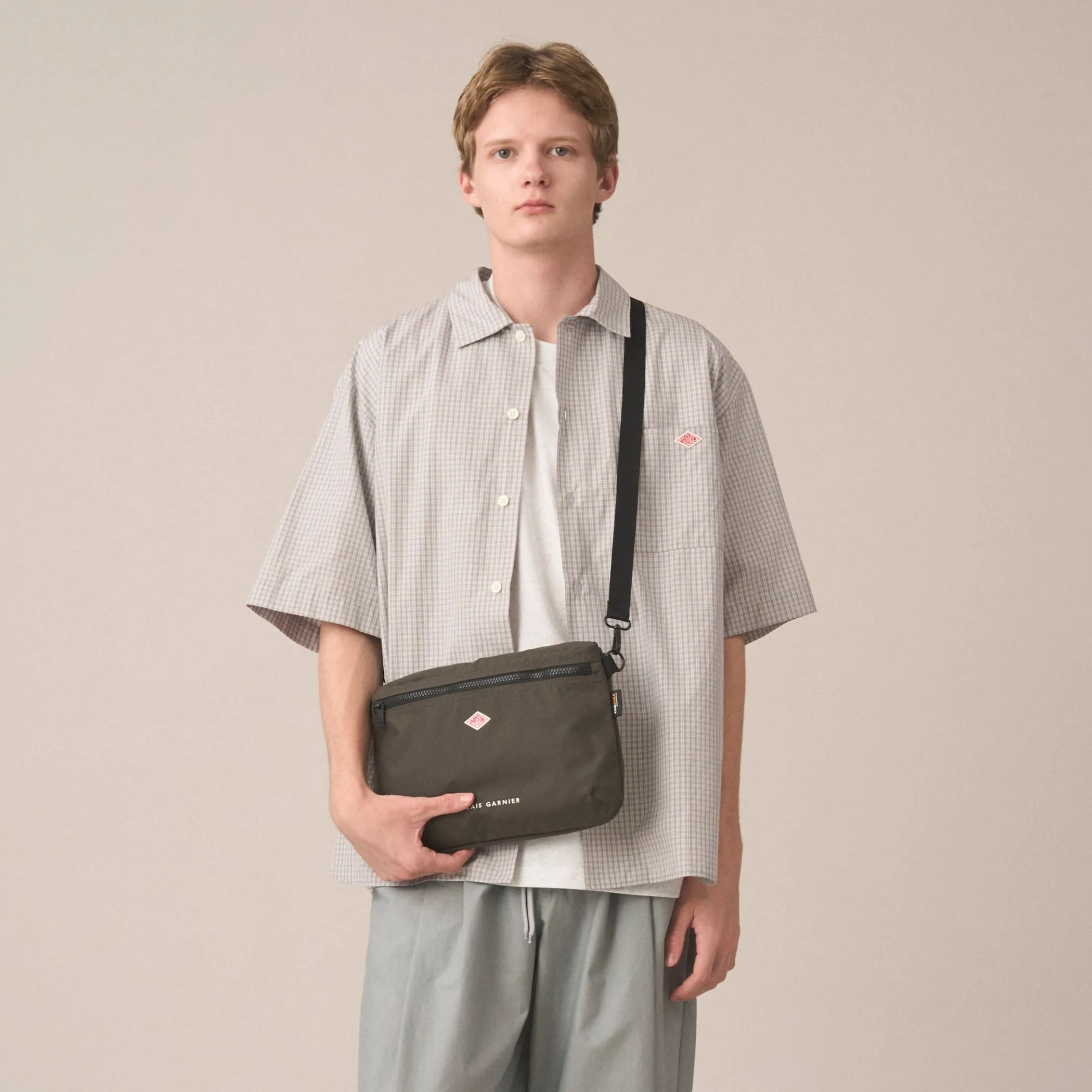 PALAIS GARNIER - CORDURA® Canvas Shoulder Pouch sold by Danton product image thumbnail 3