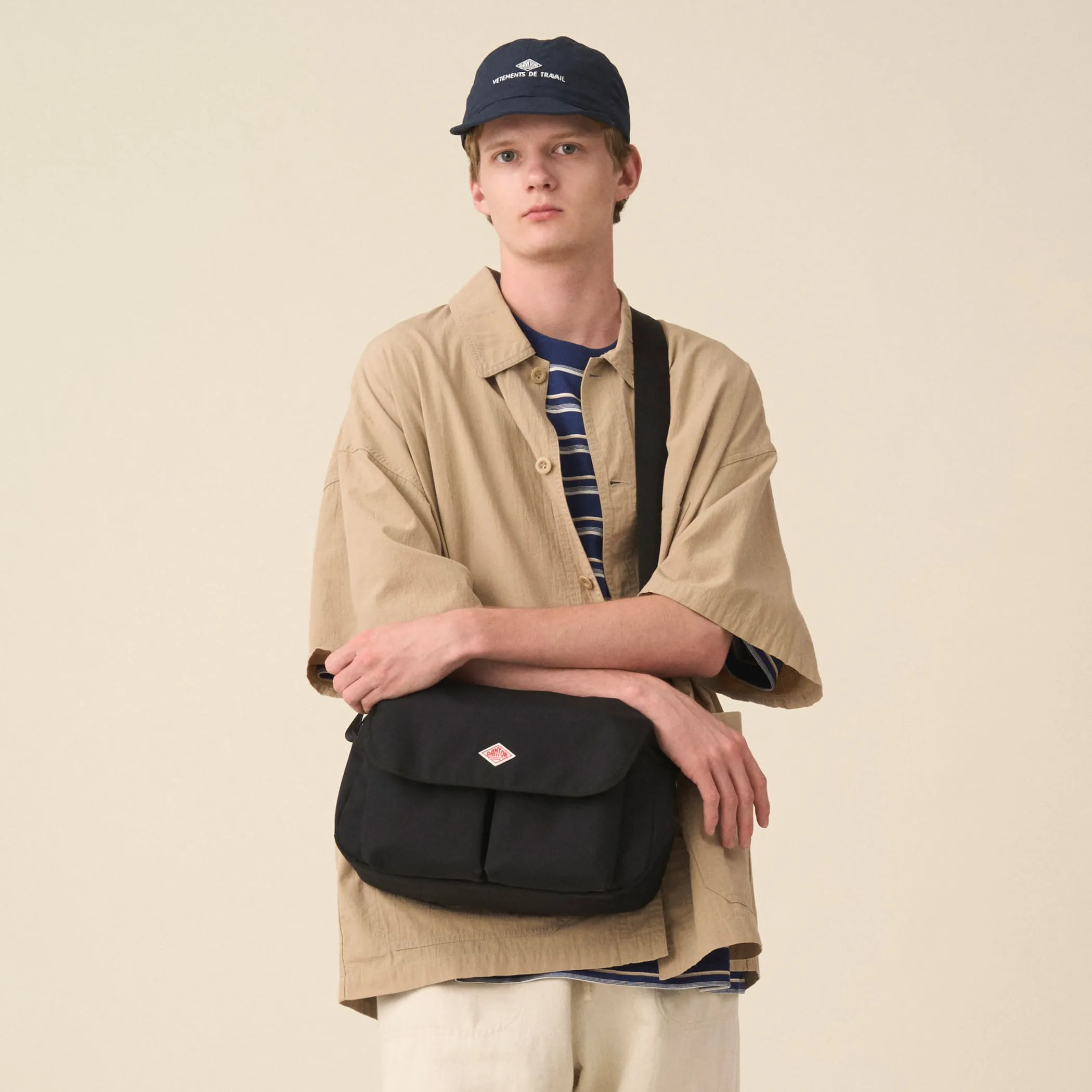 OBERKAMPF - Canvas Shoulder Bag sold by Danton product image thumbnail 2