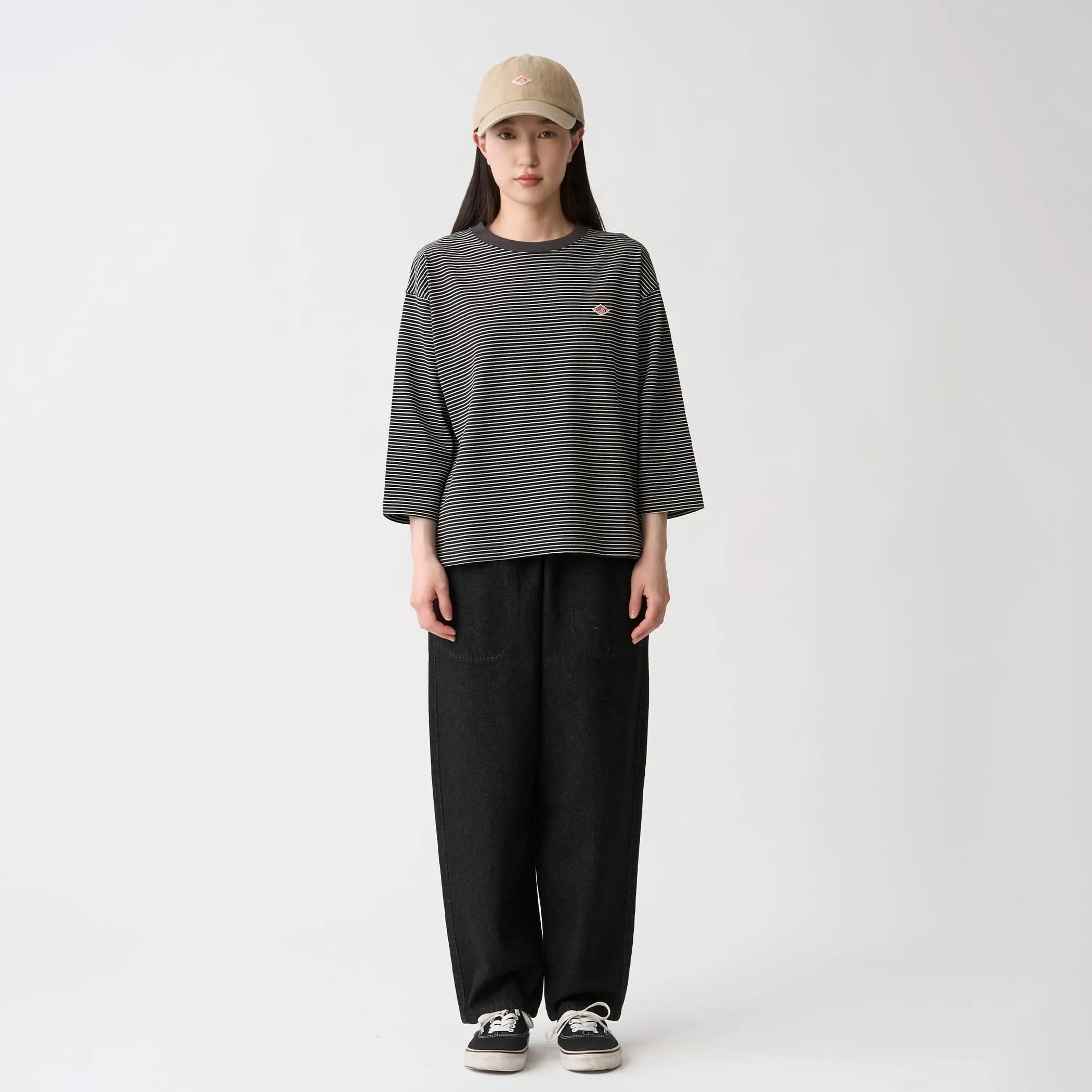 Women’s Black Denim Easy Pants sold by Danton product image thumbnail 2