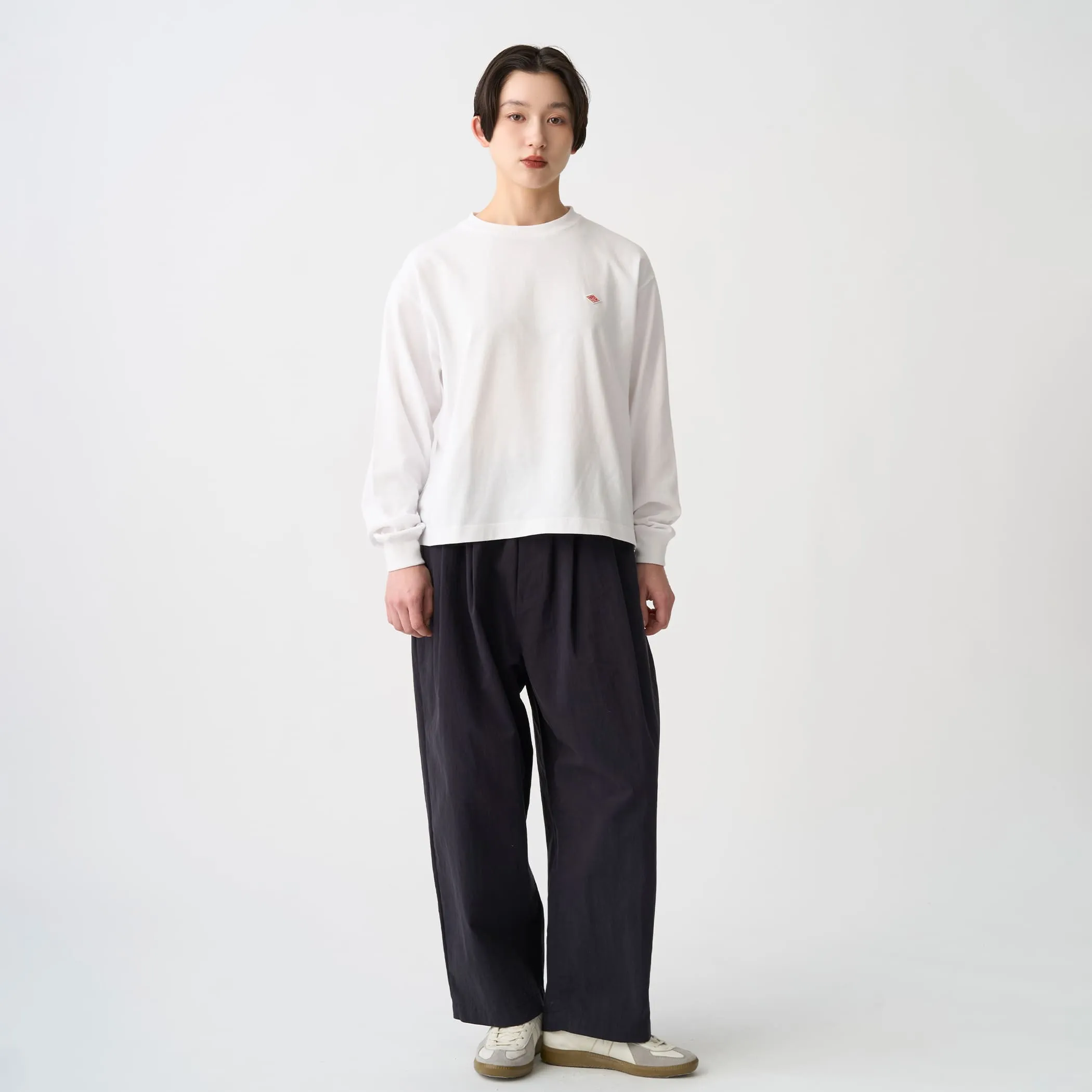 Women's C/N Twill Double Pleated Easy Pants sold by Danton product image thumbnail 2