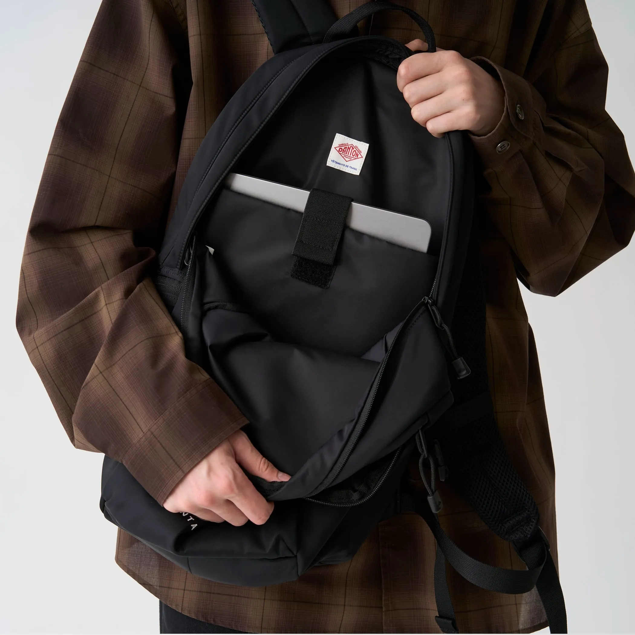 MONTAINVILLE 21 - Polyester Twill 21L Backpack sold by Danton product image thumbnail 4