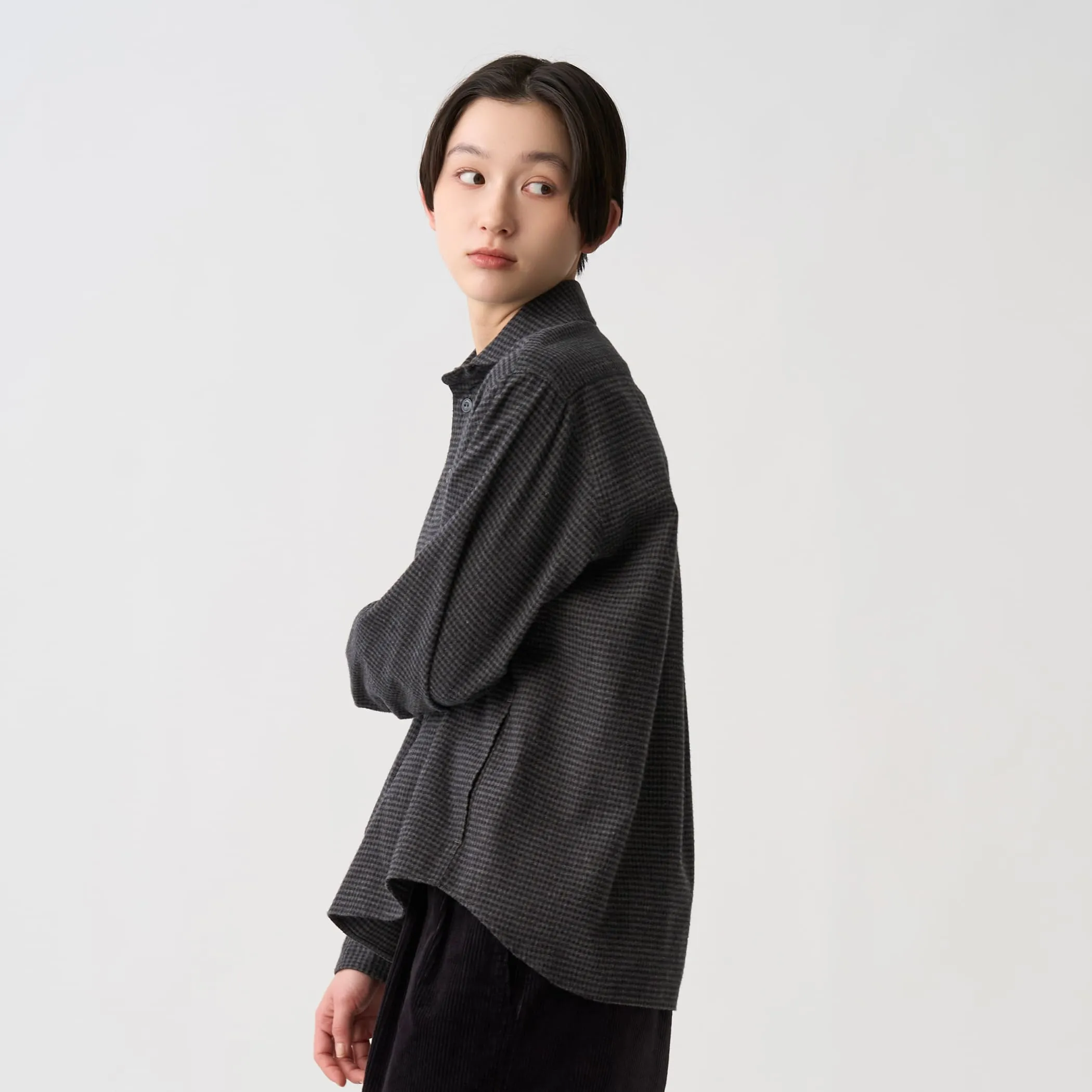 Women's Flannel Round Collar Pullover Shirt - Check sold by Danton product image thumbnail 5