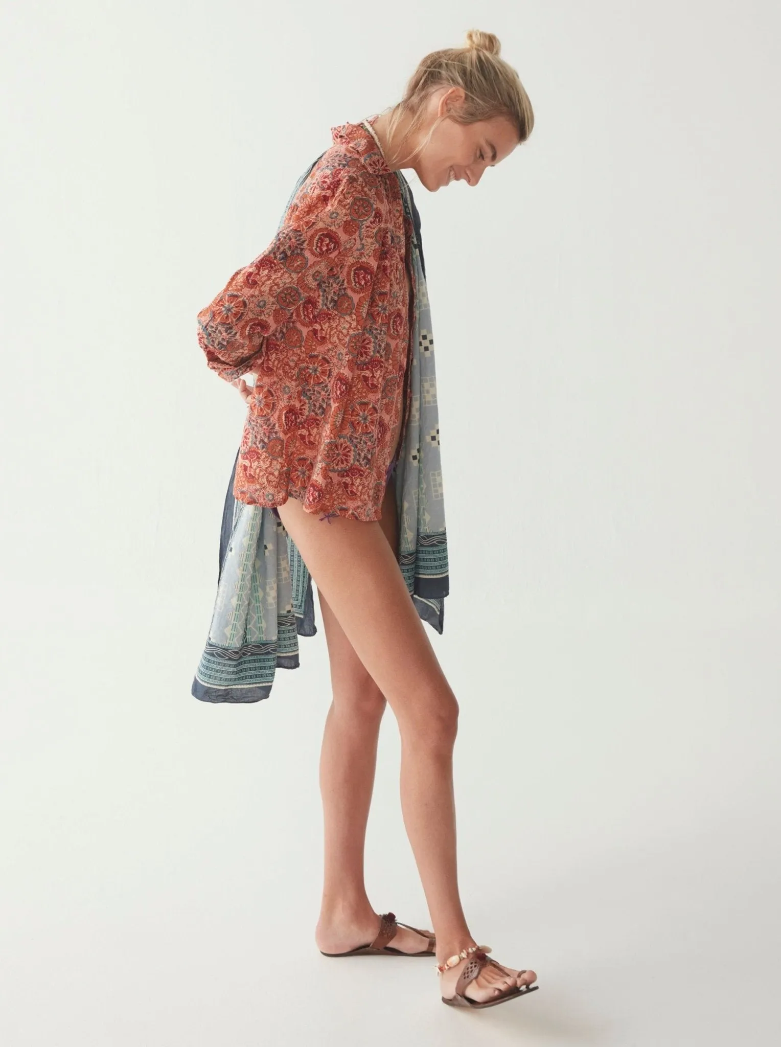 Bob Blouse sold by Maison Hotel product image thumbnail 5