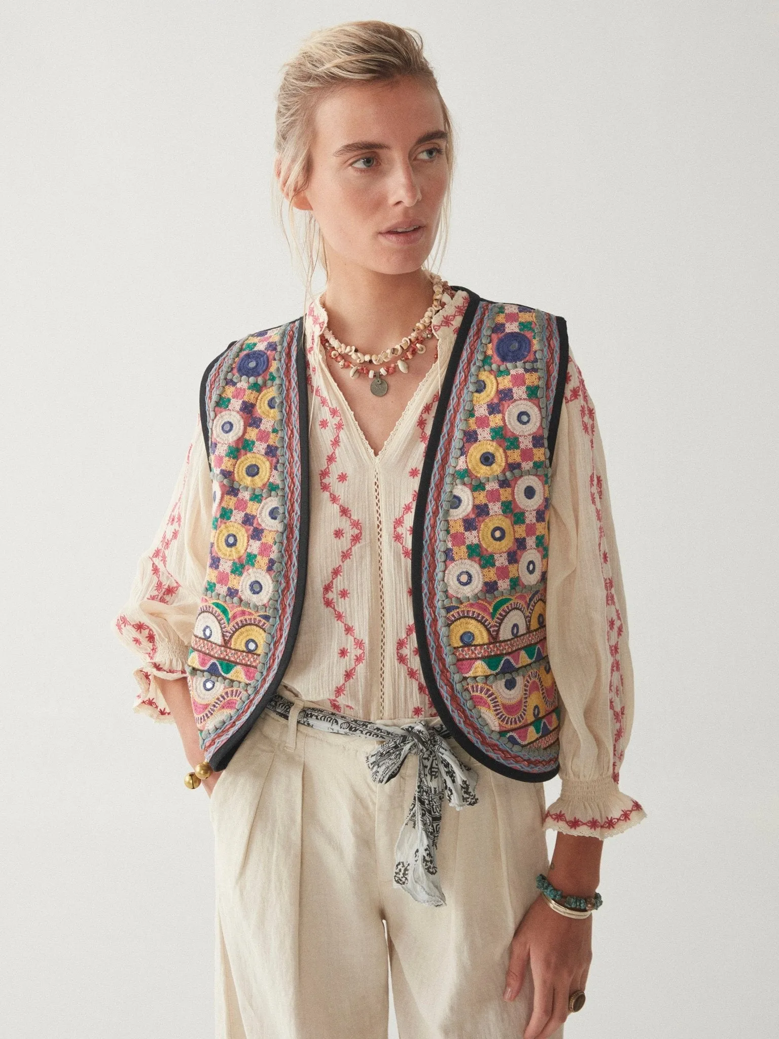 Clapton Vest sold by Maison Hotel product image thumbnail 4