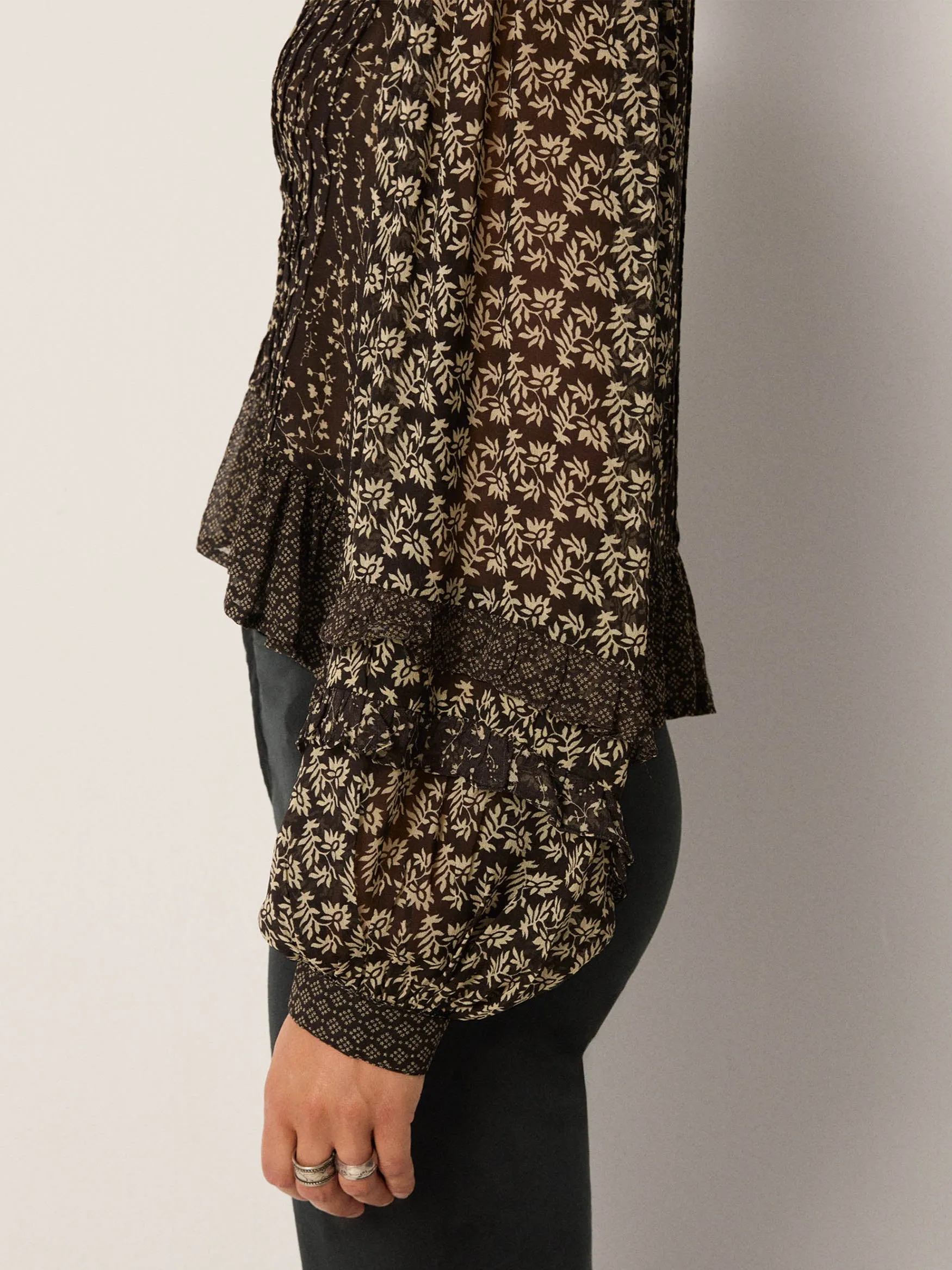 Catalina Blouse sold by Maison Hotel product image thumbnail 4