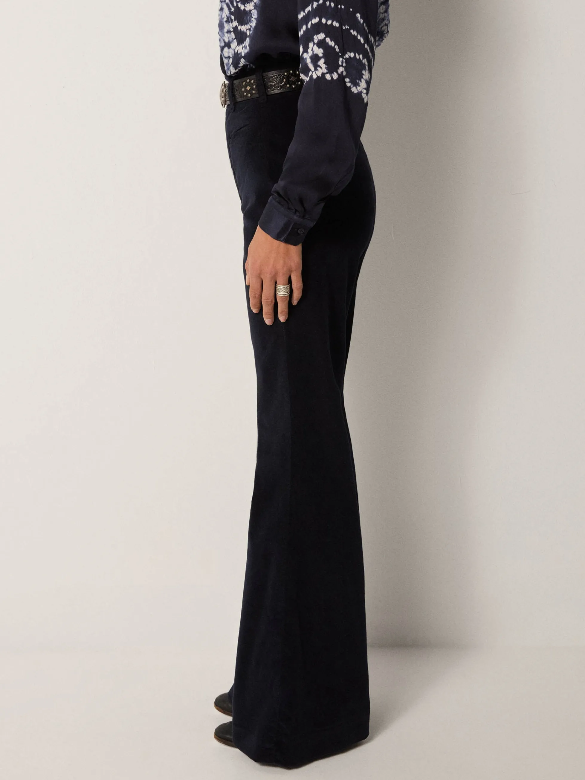 Jerry Pant - Studio 54 Navy sold by Maison Hotel product image thumbnail 3