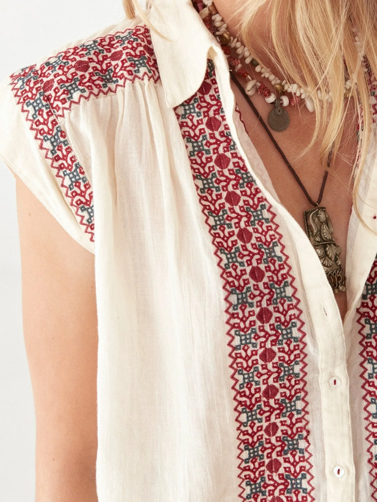 Mafalda Blouse sold by Maison Hotel product image thumbnail 4