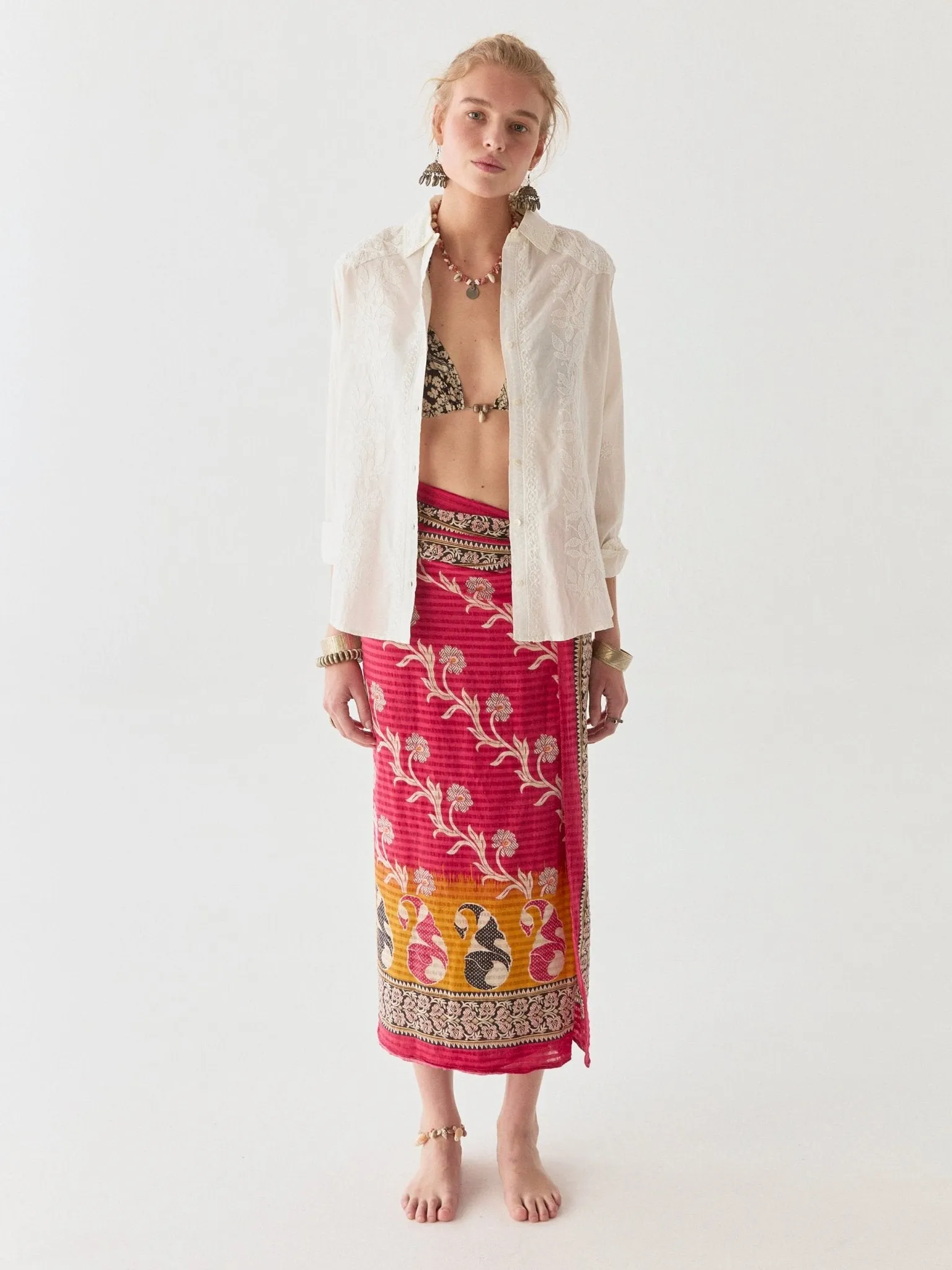 Byron Pareo - Red Stuart sold by Maison Hotel