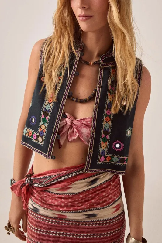 Artemisa Vest sold by Maison Hotel