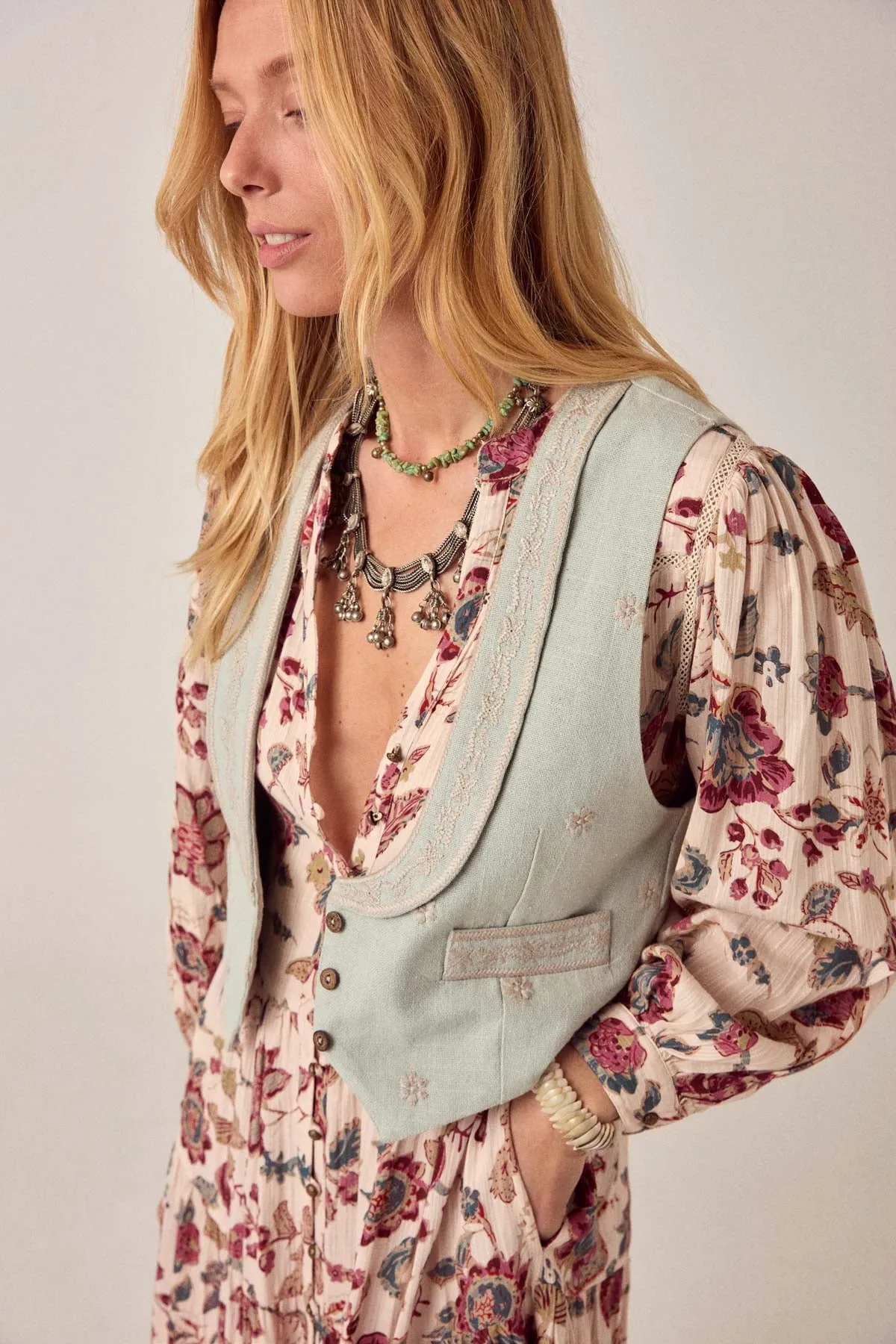 Filippo Vest sold by Maison Hotel