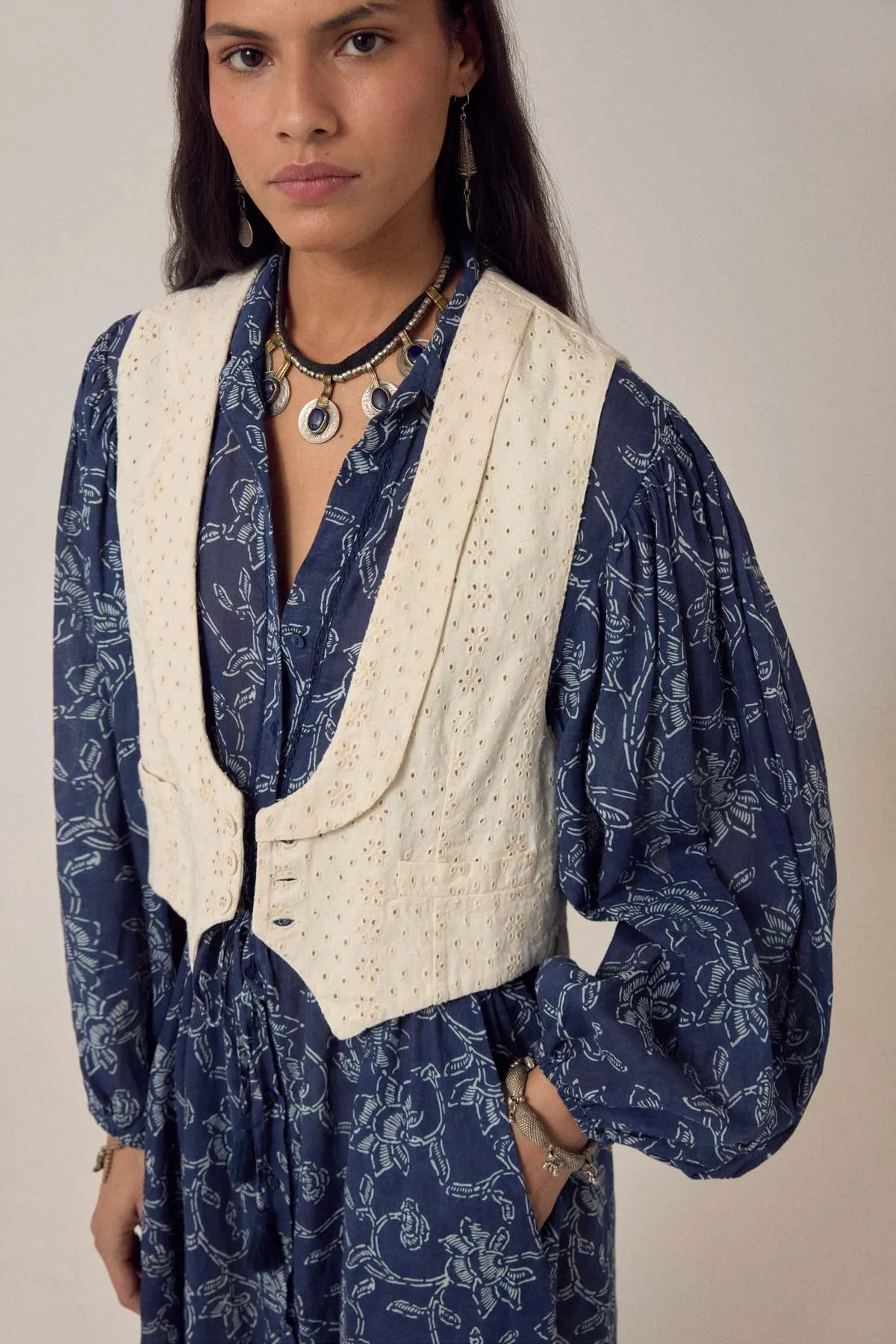 Florence Vest sold by Maison Hotel product image thumbnail 2