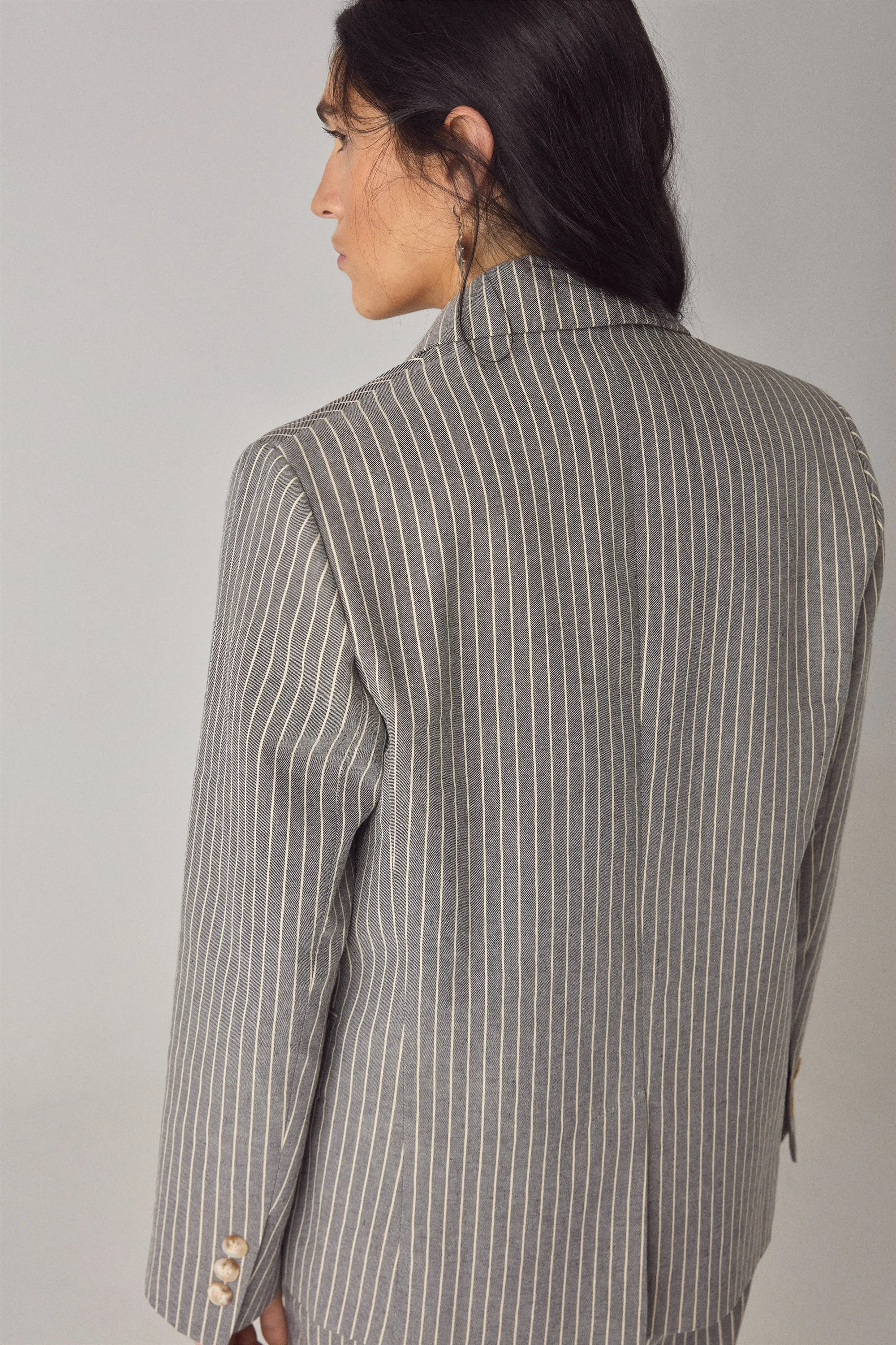 Bobby Blazer sold by Maison Hotel product image thumbnail 4