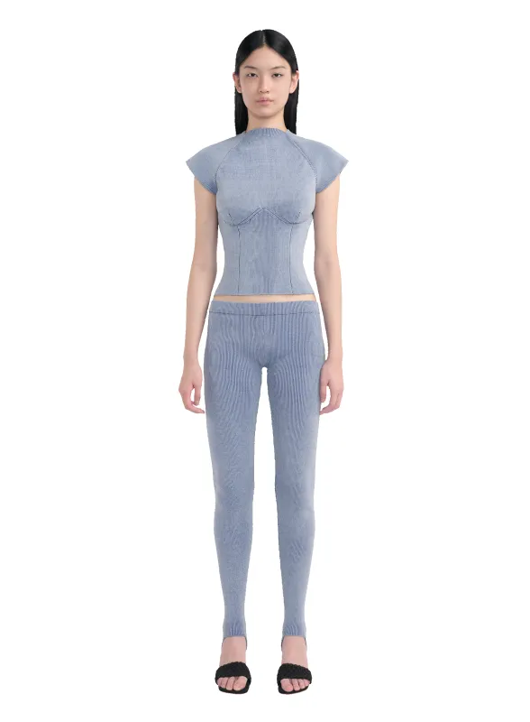 Shield Leggings made by Isa Boulder