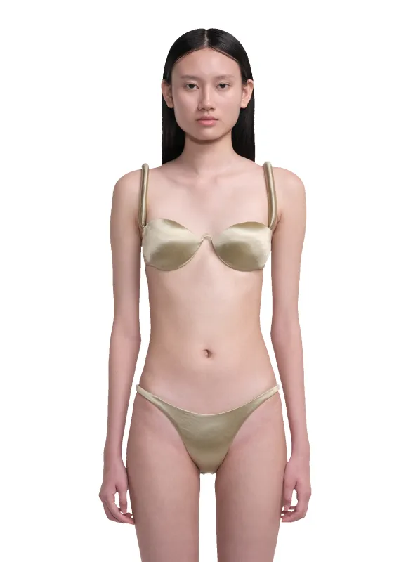 Cushion Top made by Isa Boulder