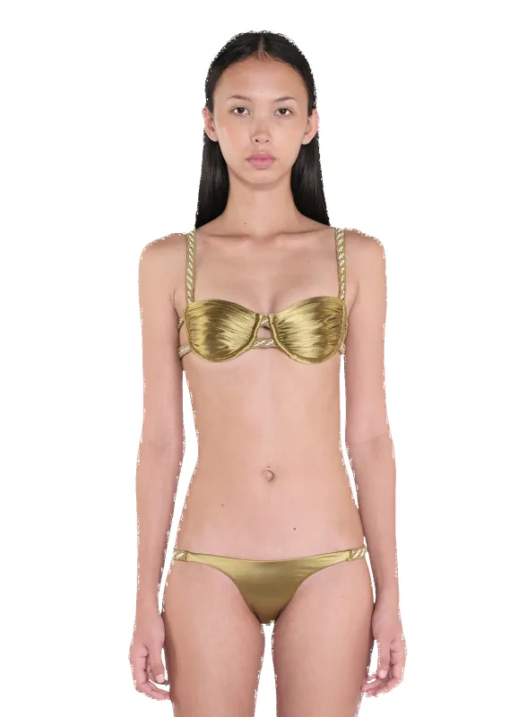 Caught Reversible Bottom made by Isa Boulder