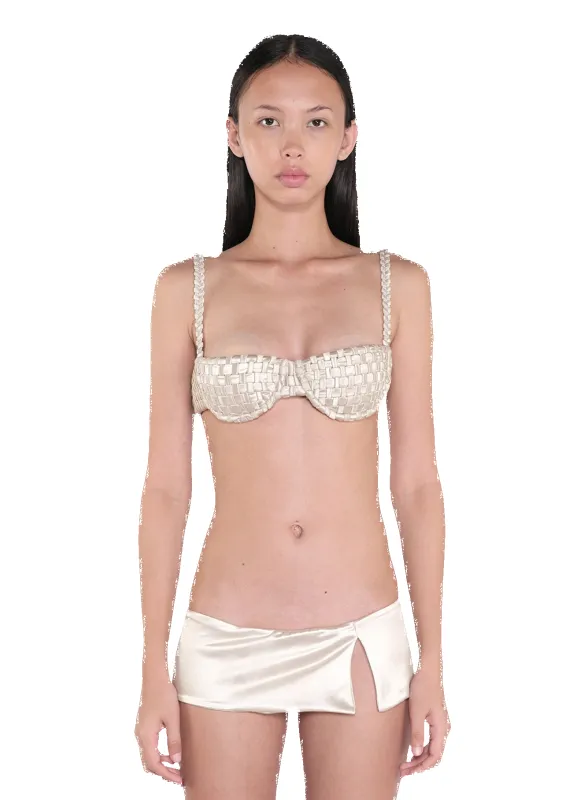 Split Bottom made by Isa Boulder