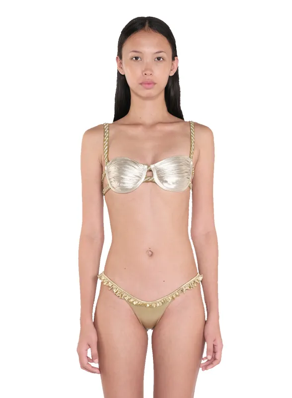 Ruffle Bottom made by Isa Boulder