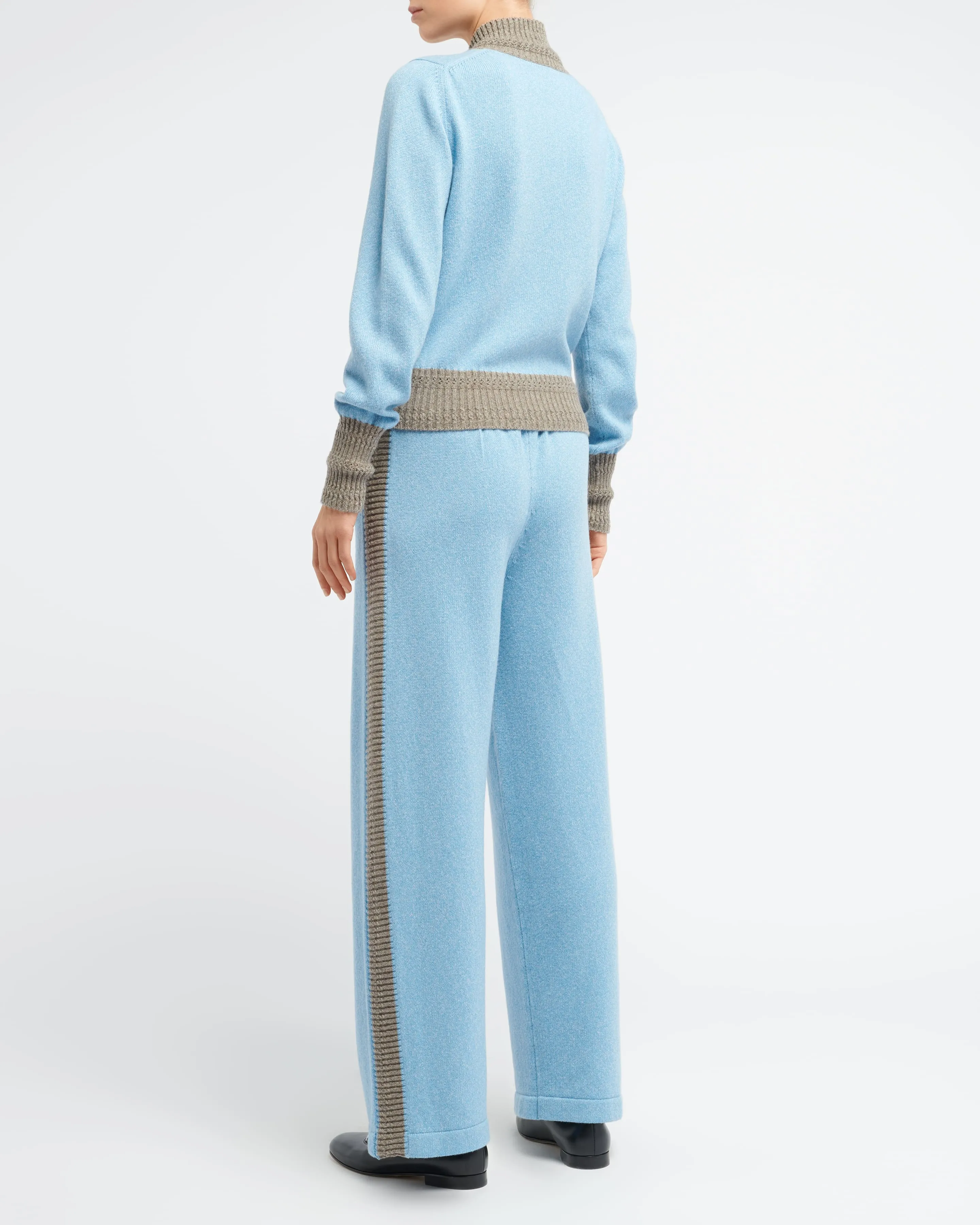 Pantalon chiné en cachemire sold by Barrie product image thumbnail 4