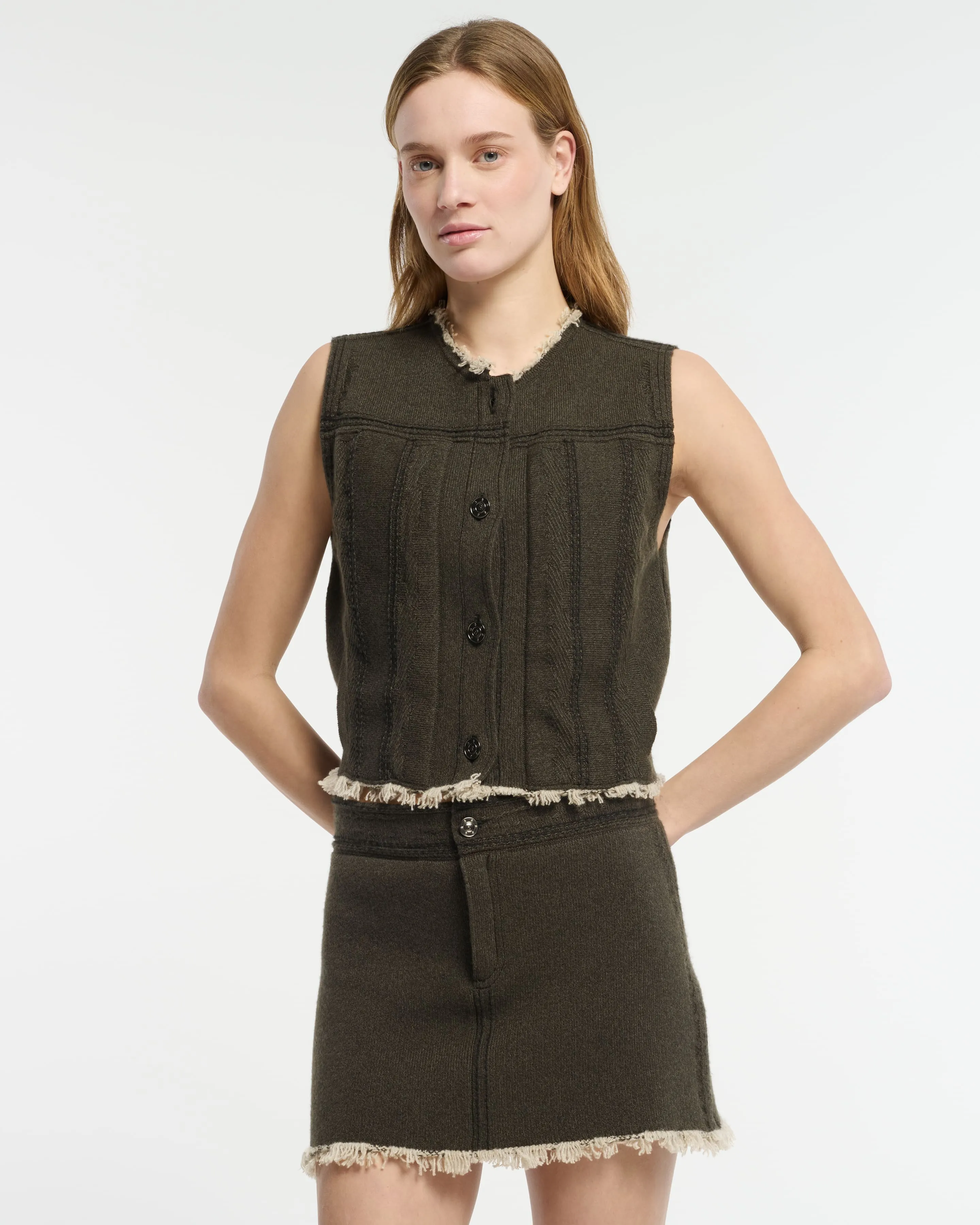 Veste Denim à franges sans manches en cachemire et coton sold by Barrie product image thumbnail 3