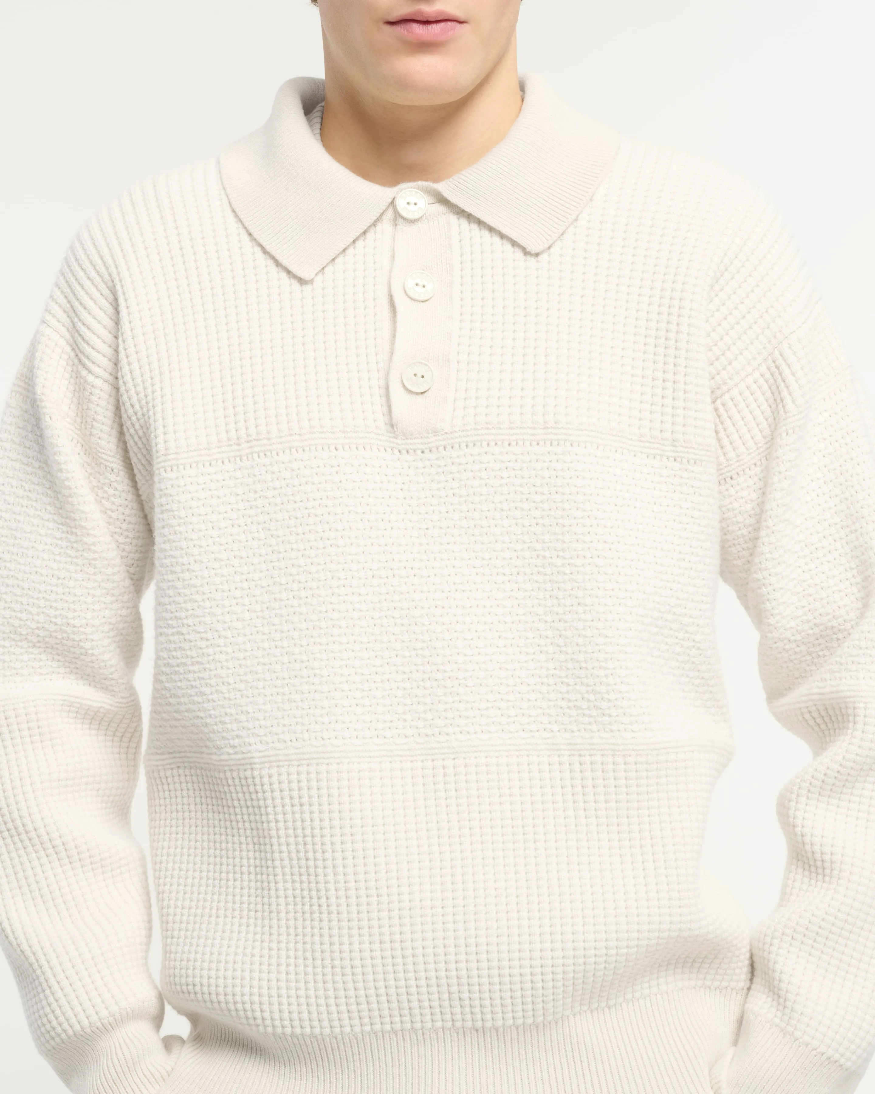 Polo en cachemire effet gaufré sold by Barrie product image thumbnail 2