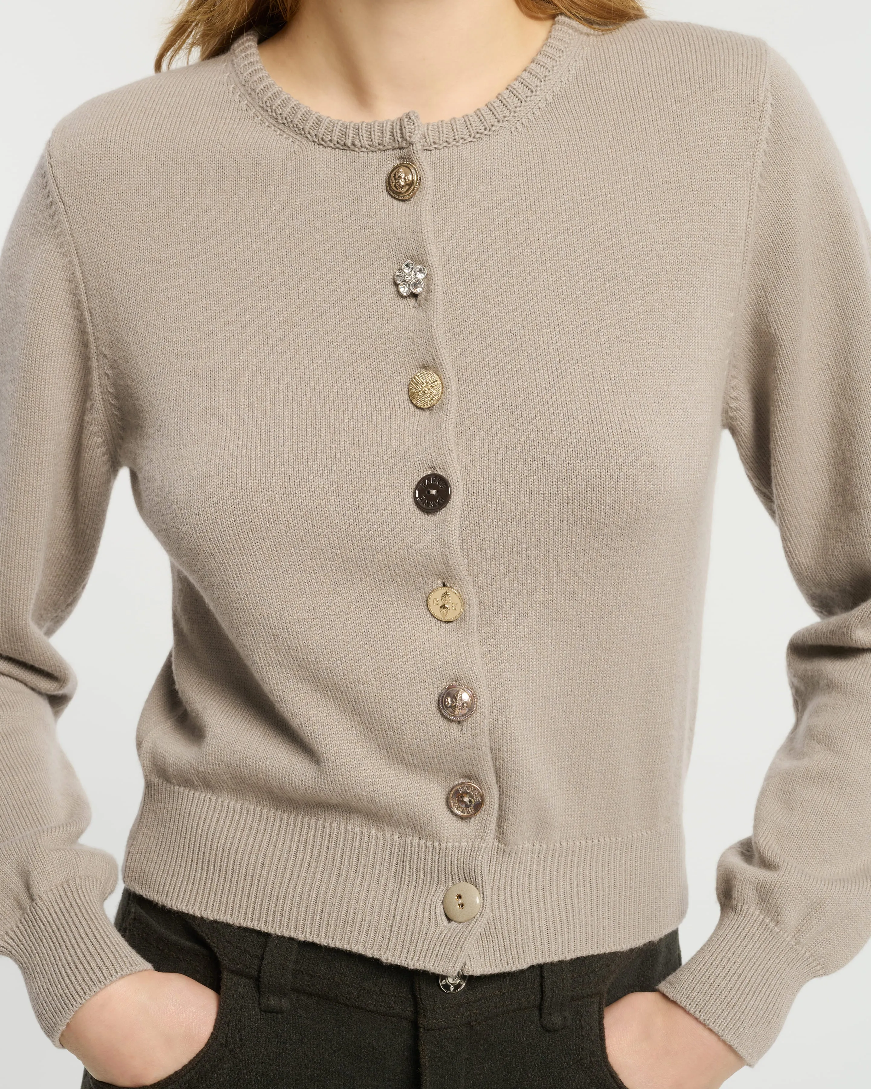 Cardigan en coton et cachemire à boutons bijoux sold by Barrie product image thumbnail 2