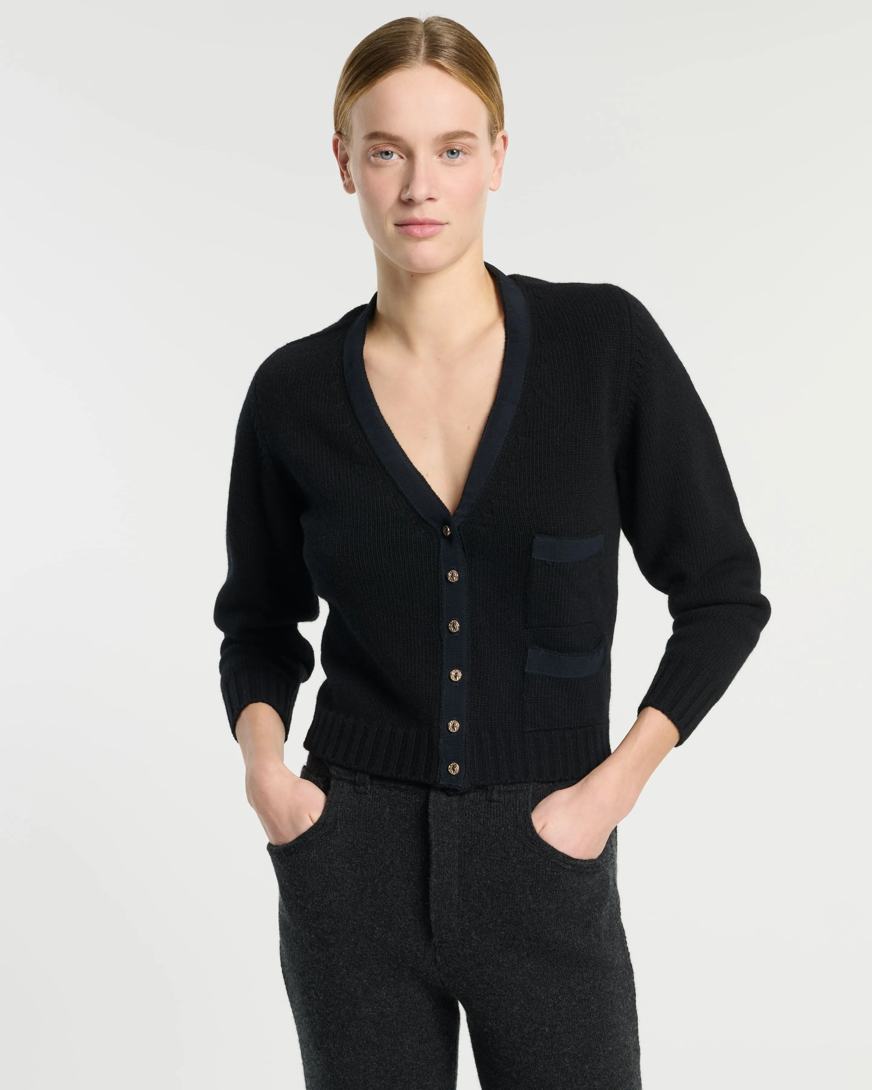 Cardigan en laine avec détail ruban sold by Barrie product image thumbnail 3