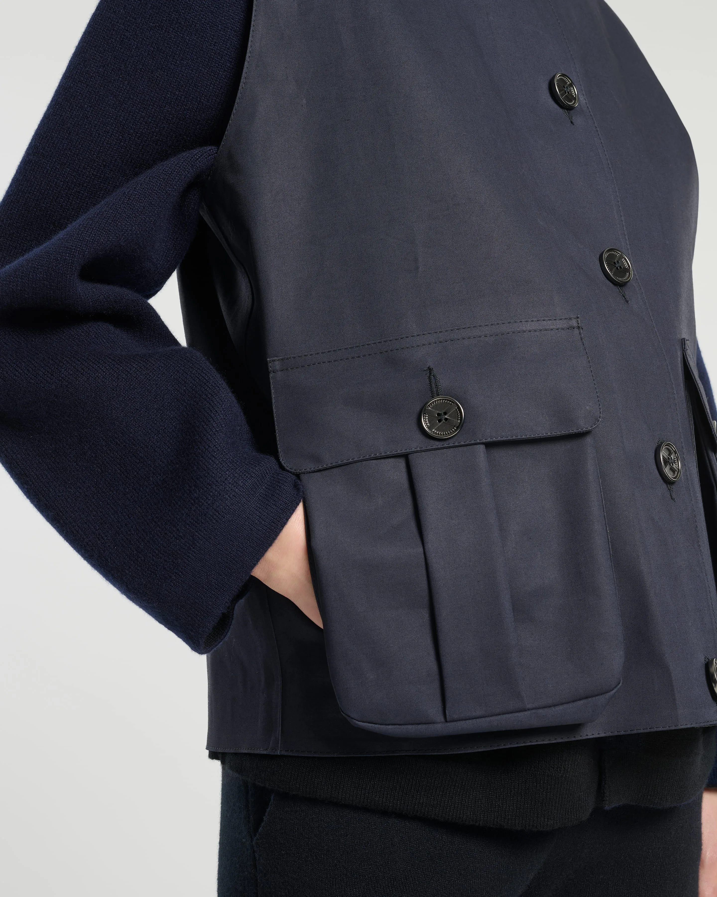 Veste sans manches imperméable sold by Barrie product image thumbnail 2