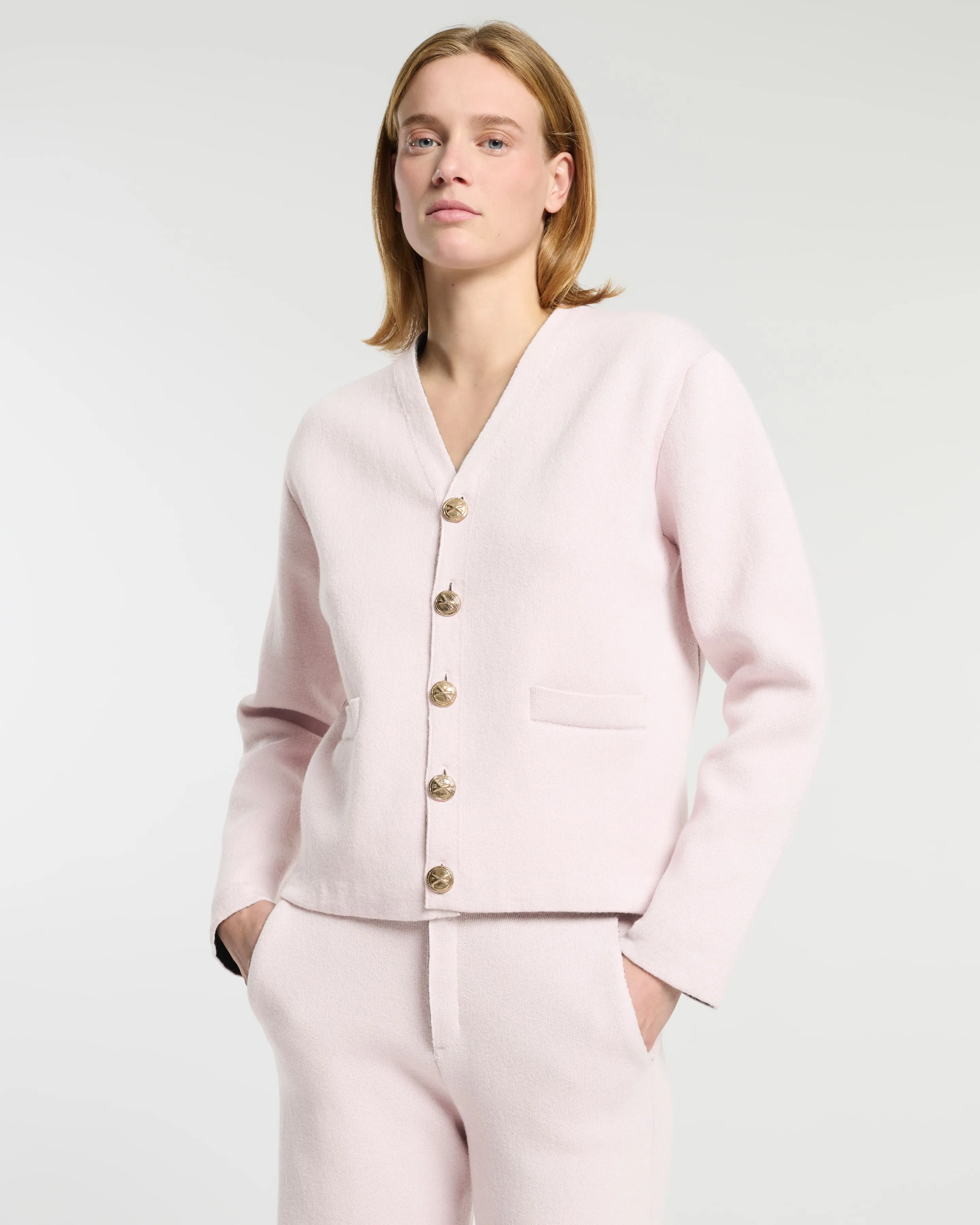 Cardigan col V en cachemire et laine sold by Barrie product image thumbnail 3