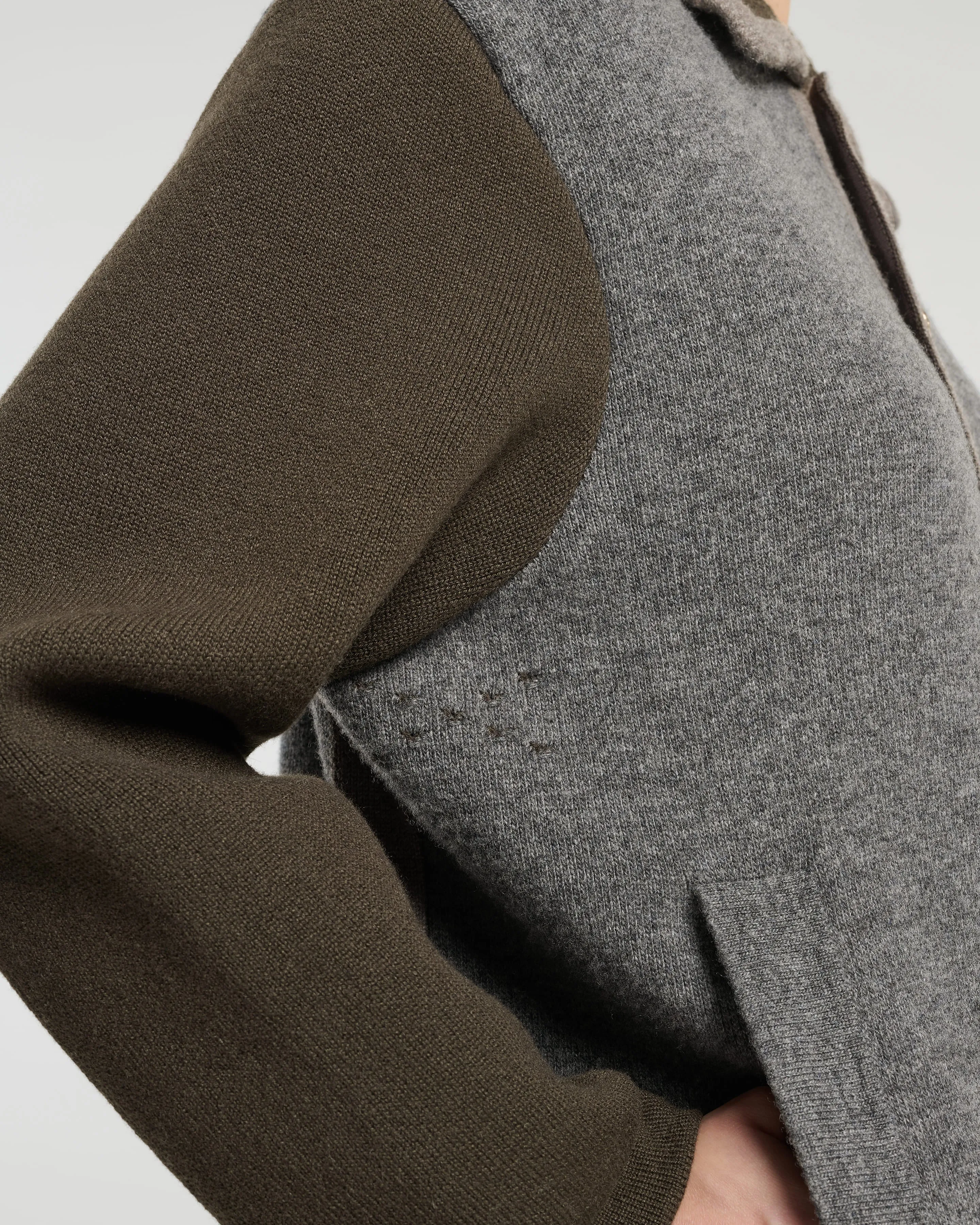 Veste trompe-l'œil en cachemire et laine sold by Barrie product image thumbnail 2