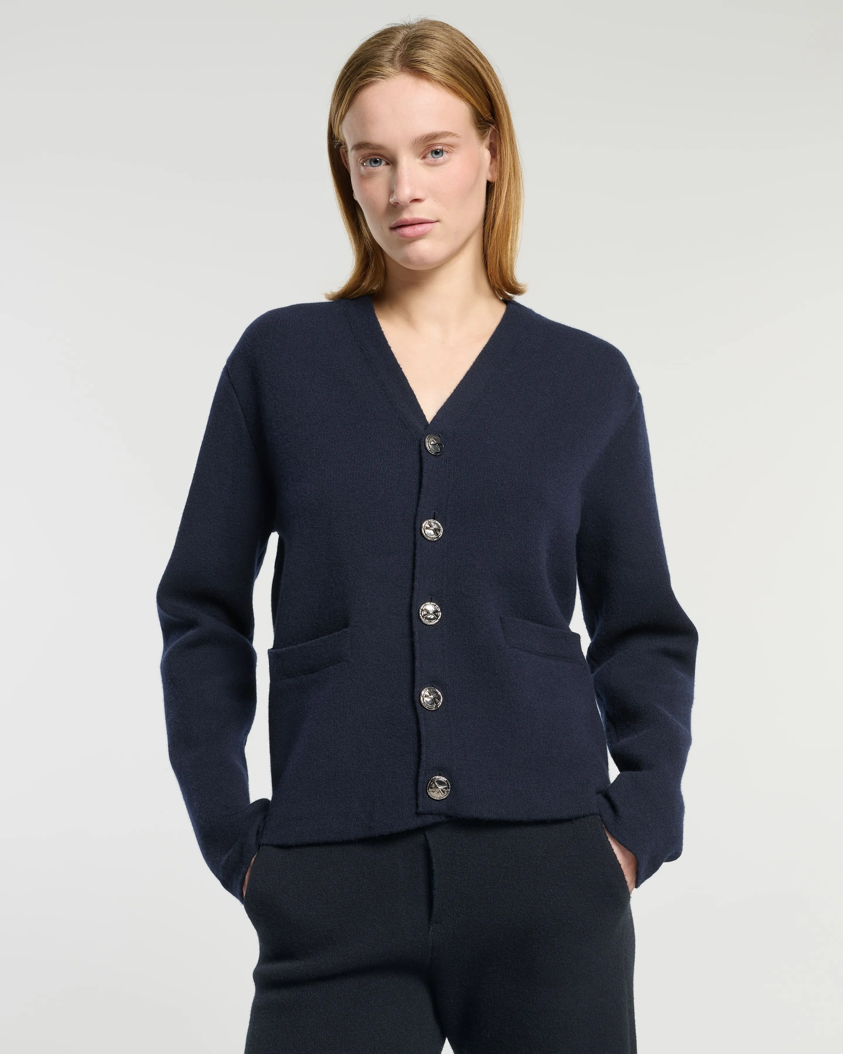 Cardigan col V en cachemire et laine sold by Barrie product image thumbnail 3