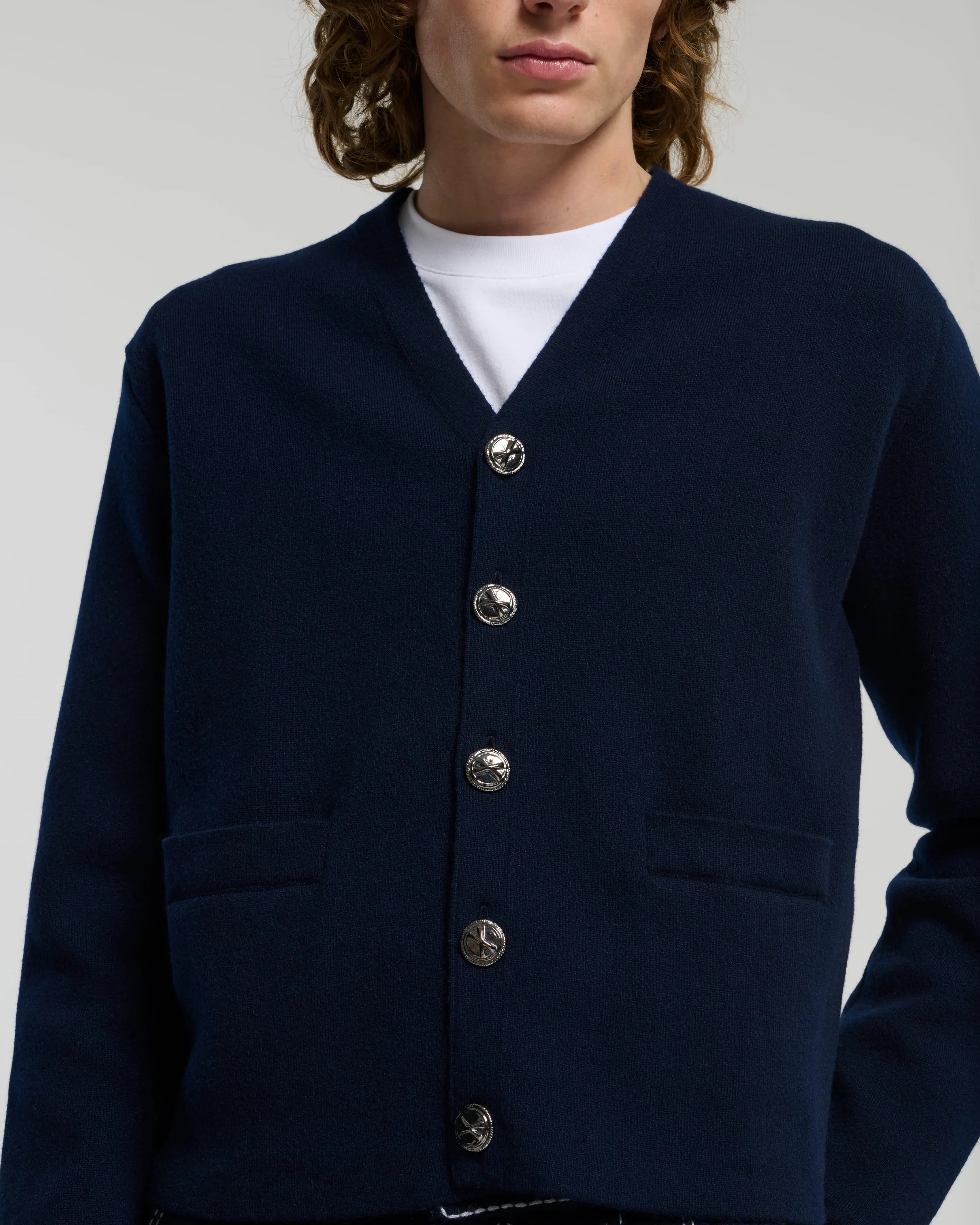 Cardigan col V en cachemire et laine sold by Barrie product image thumbnail 2