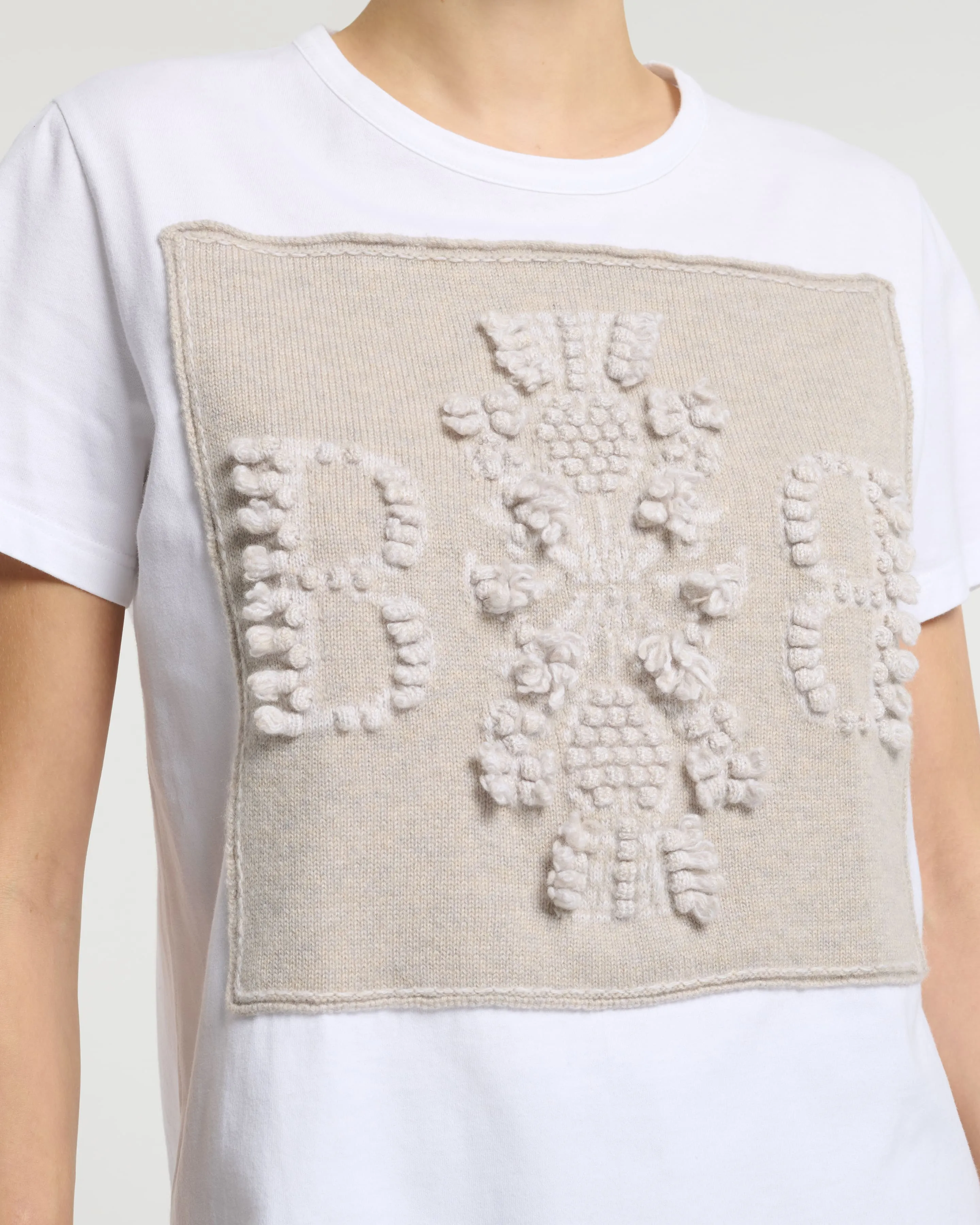 T-Shirt avec patch logo B en cachemire sold by Barrie product image thumbnail 2