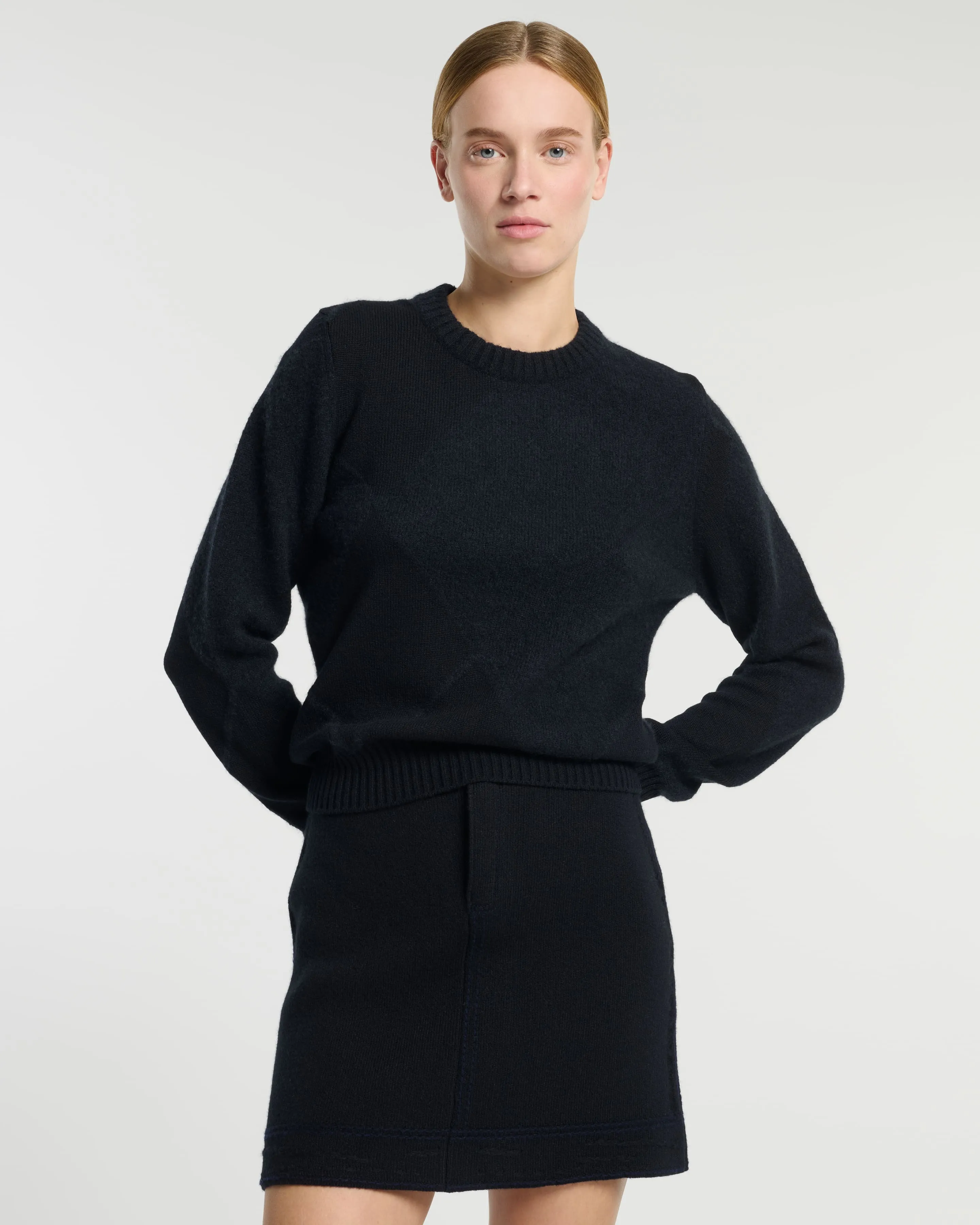 Pull en cachemire à motif argyle sold by Barrie product image thumbnail 3