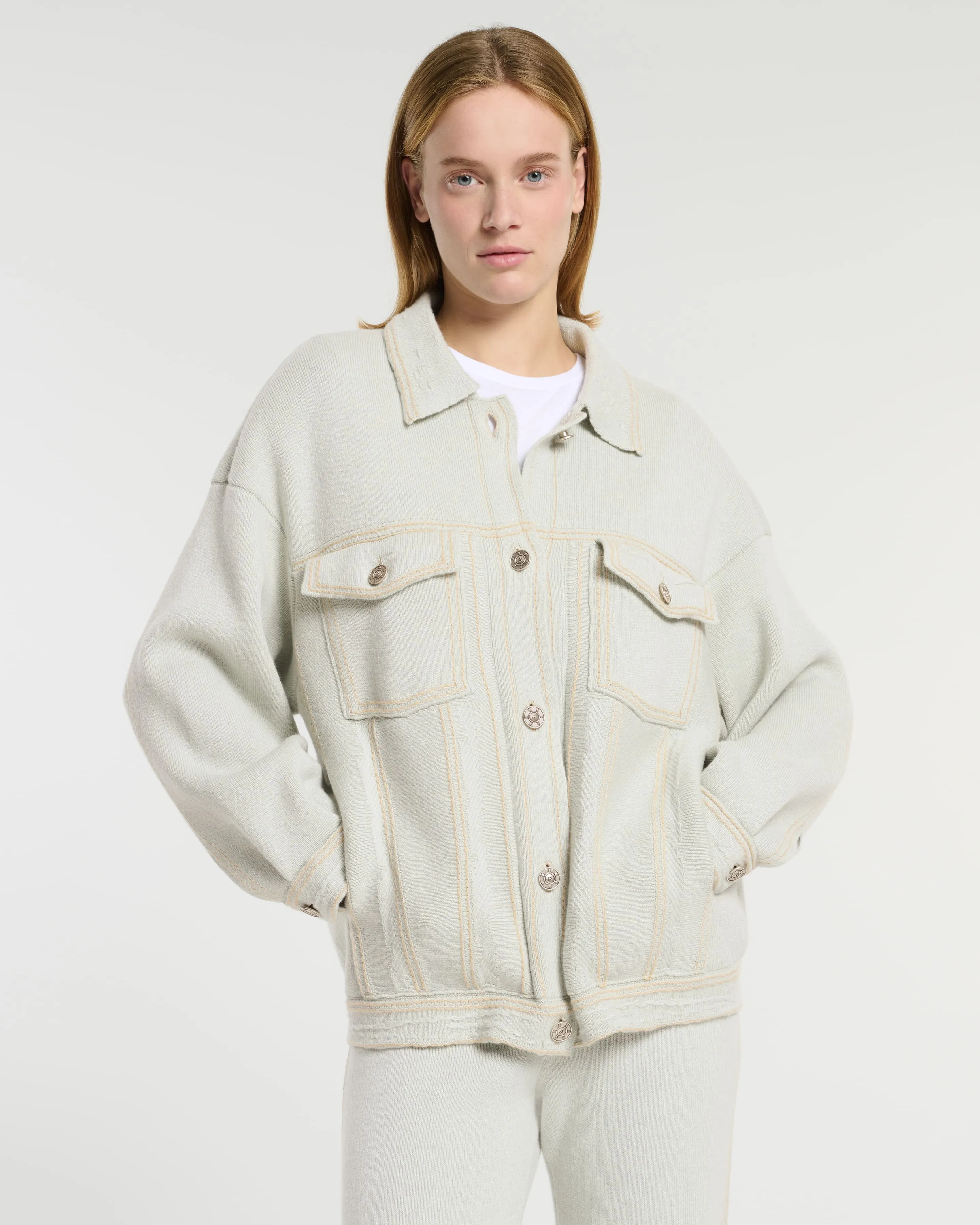 Veste Denim oversize en cachemire et coton sold by Barrie product image thumbnail 3